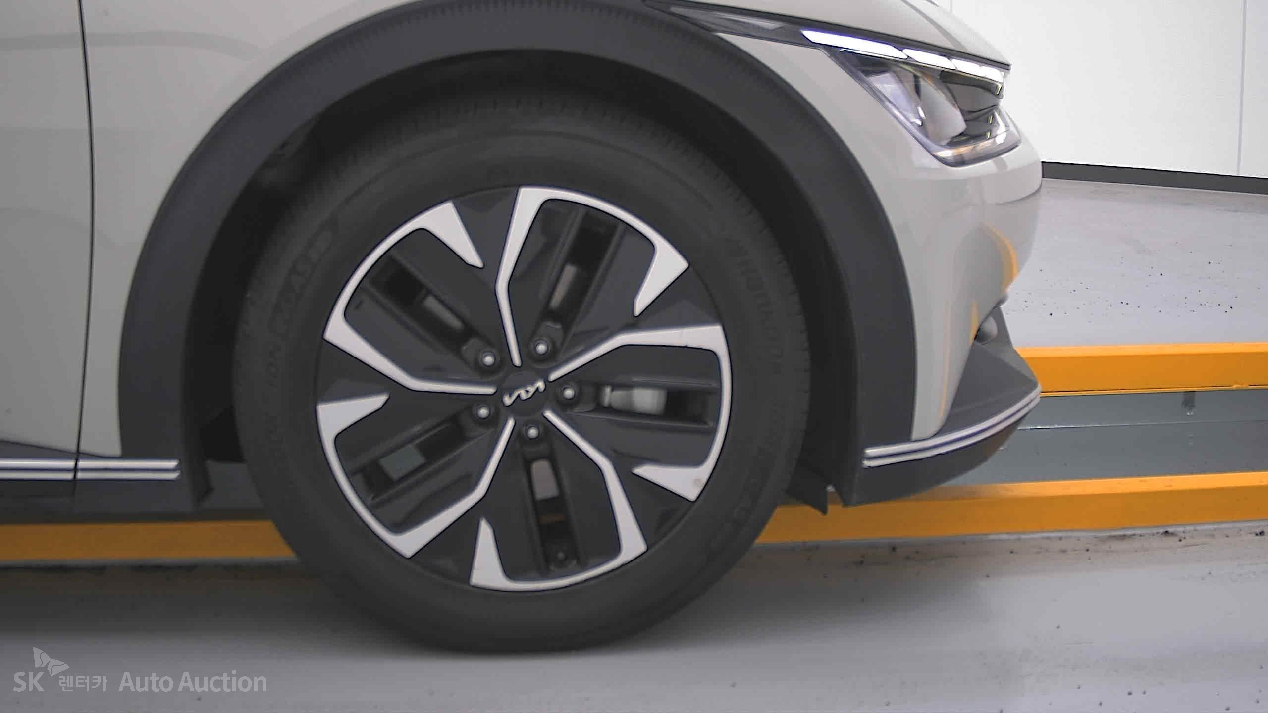 2022 - kia ev6