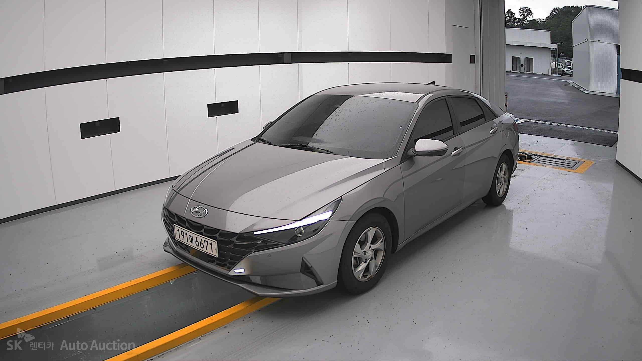 2022 - hyundai avante
