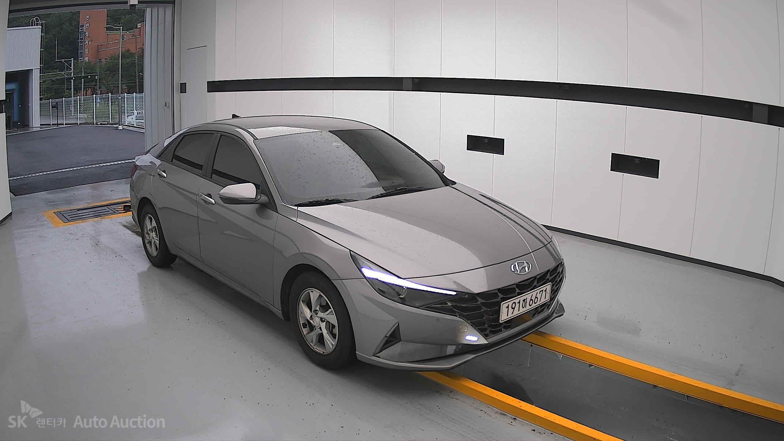 2022 - hyundai avante