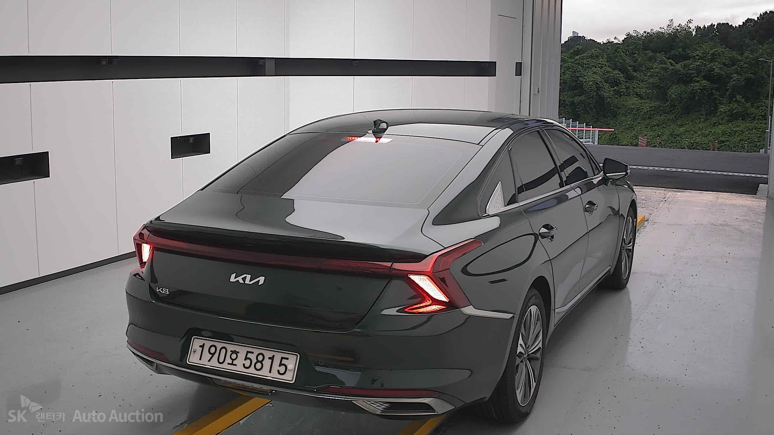 2023 - kia k8