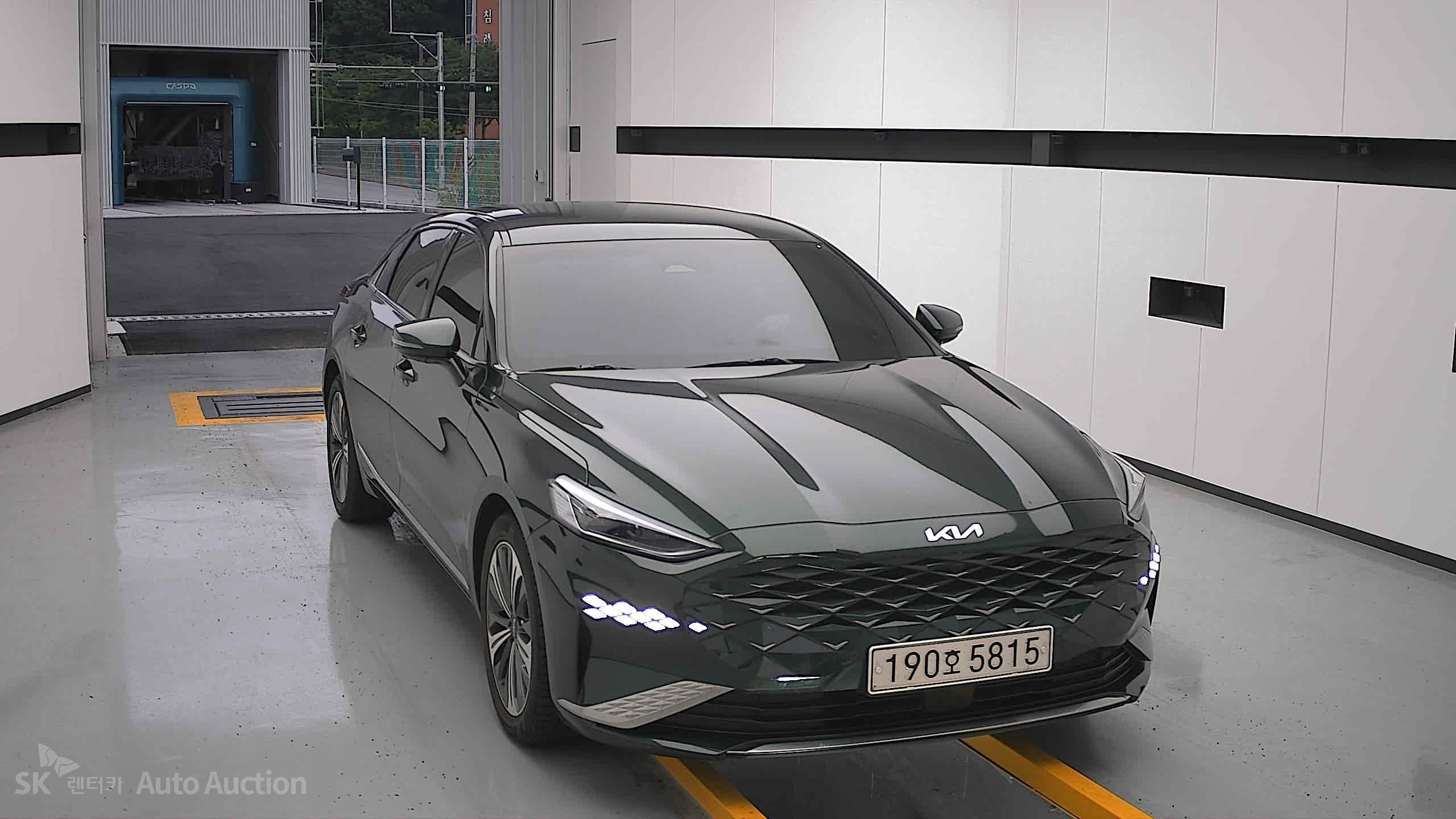 2023 - kia k8
