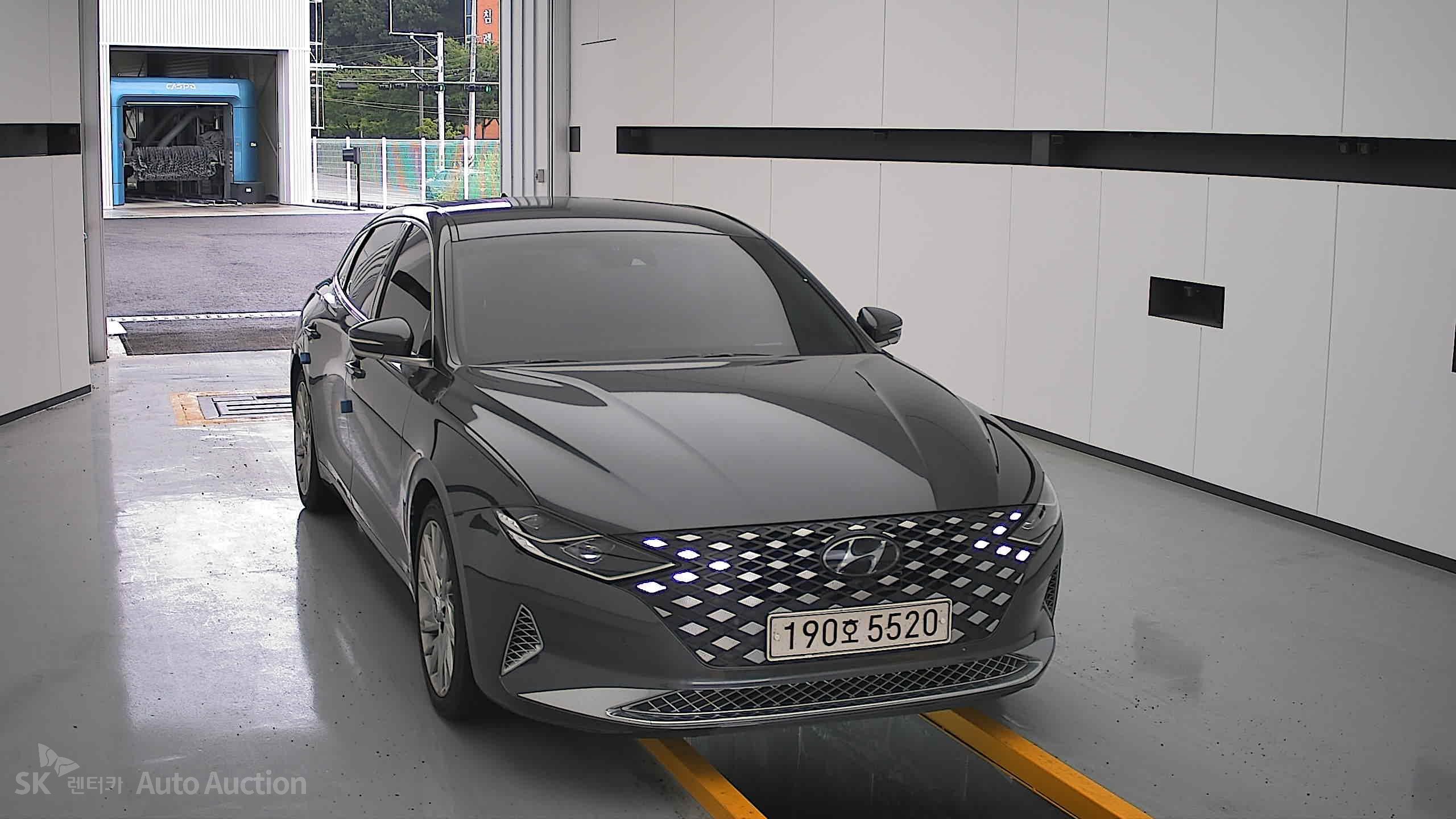 2022 - hyundai grandeur