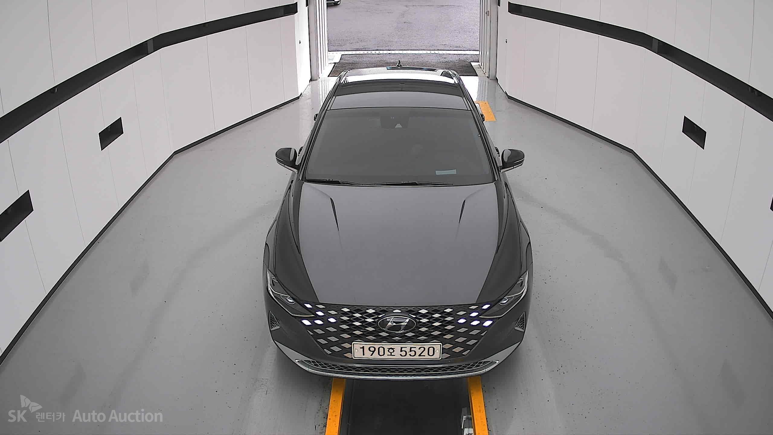 2022 - hyundai grandeur