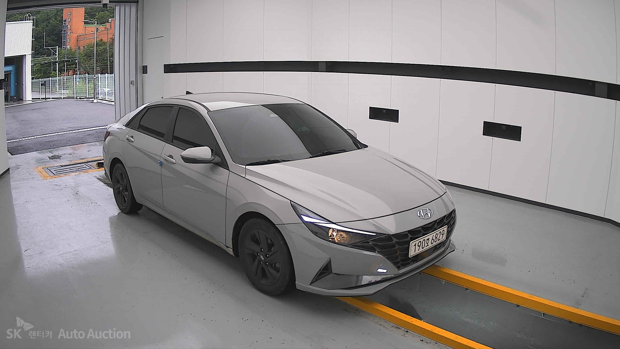 2023 - hyundai avante