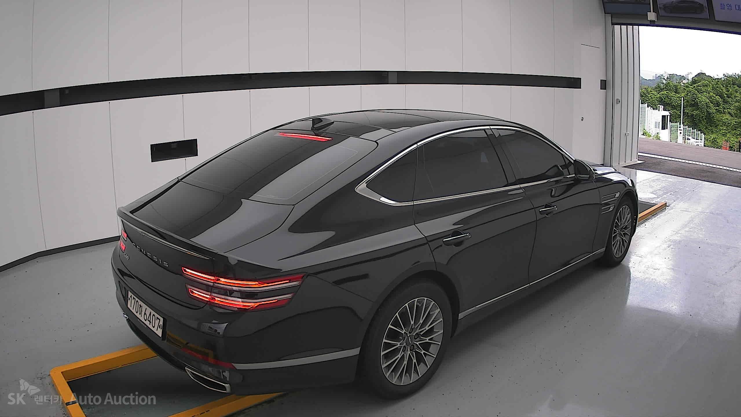 2021 - genesis g80