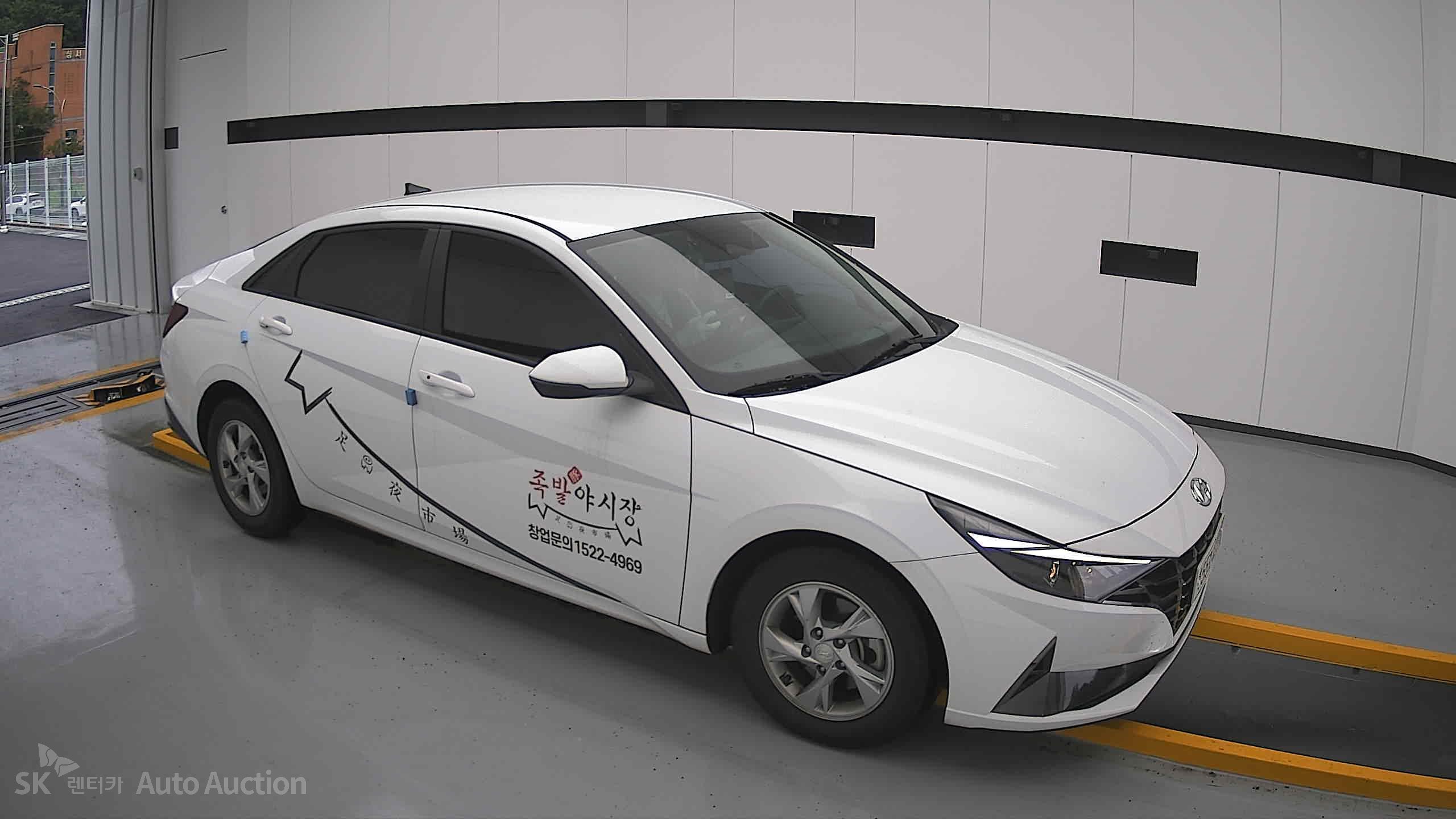 2021 - hyundai avante
