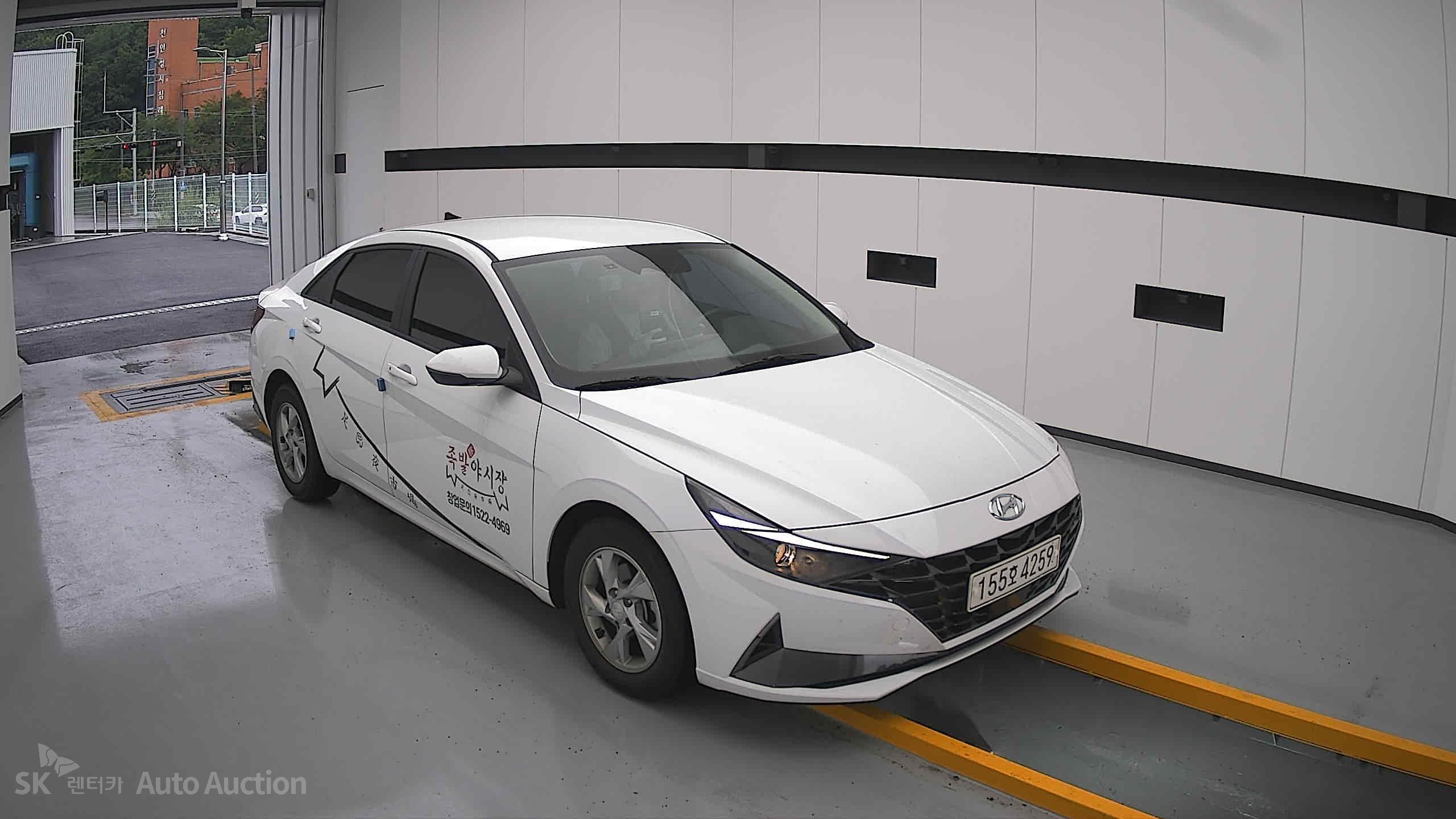2021 - hyundai avante