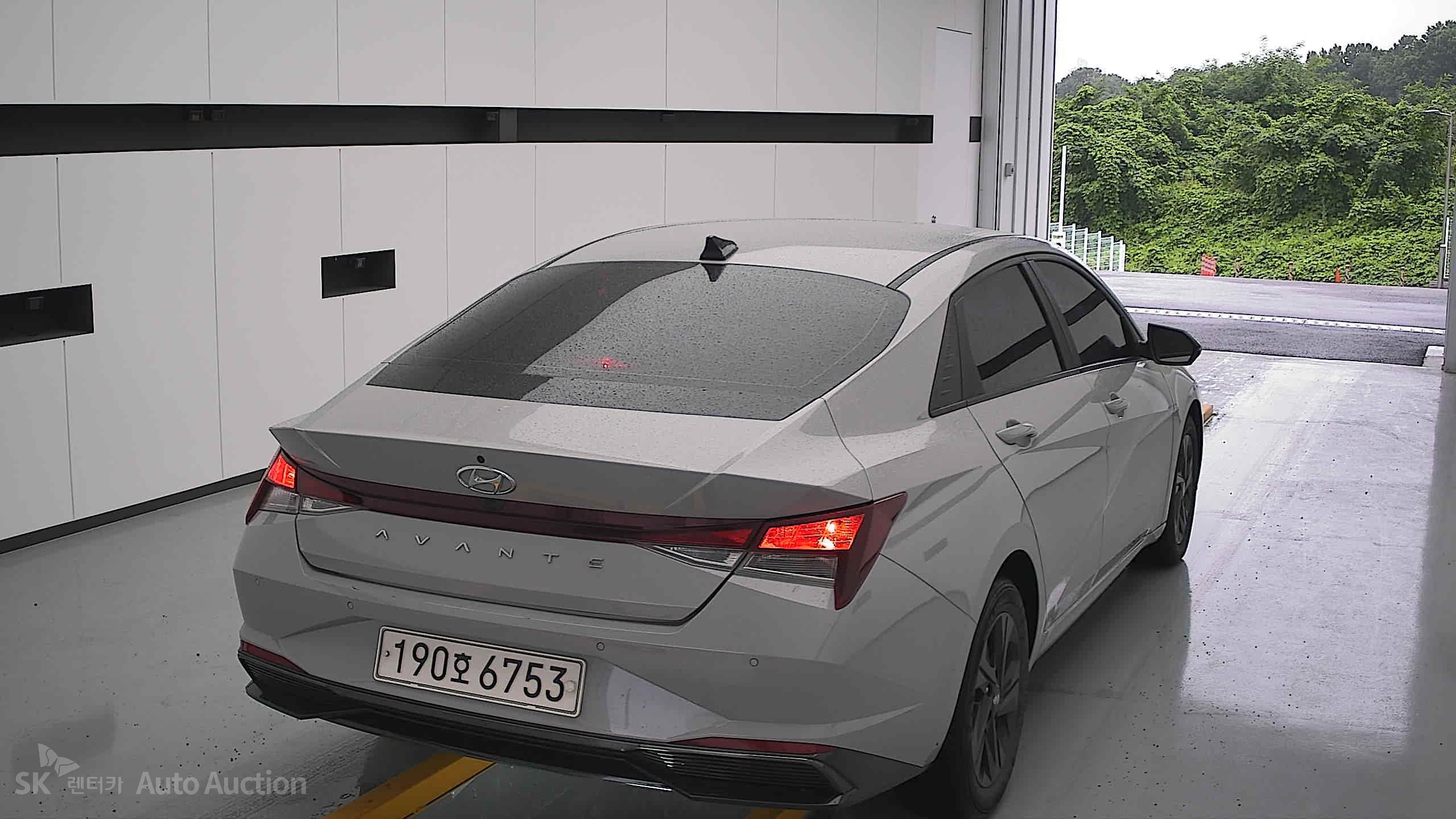 2023 - hyundai avante