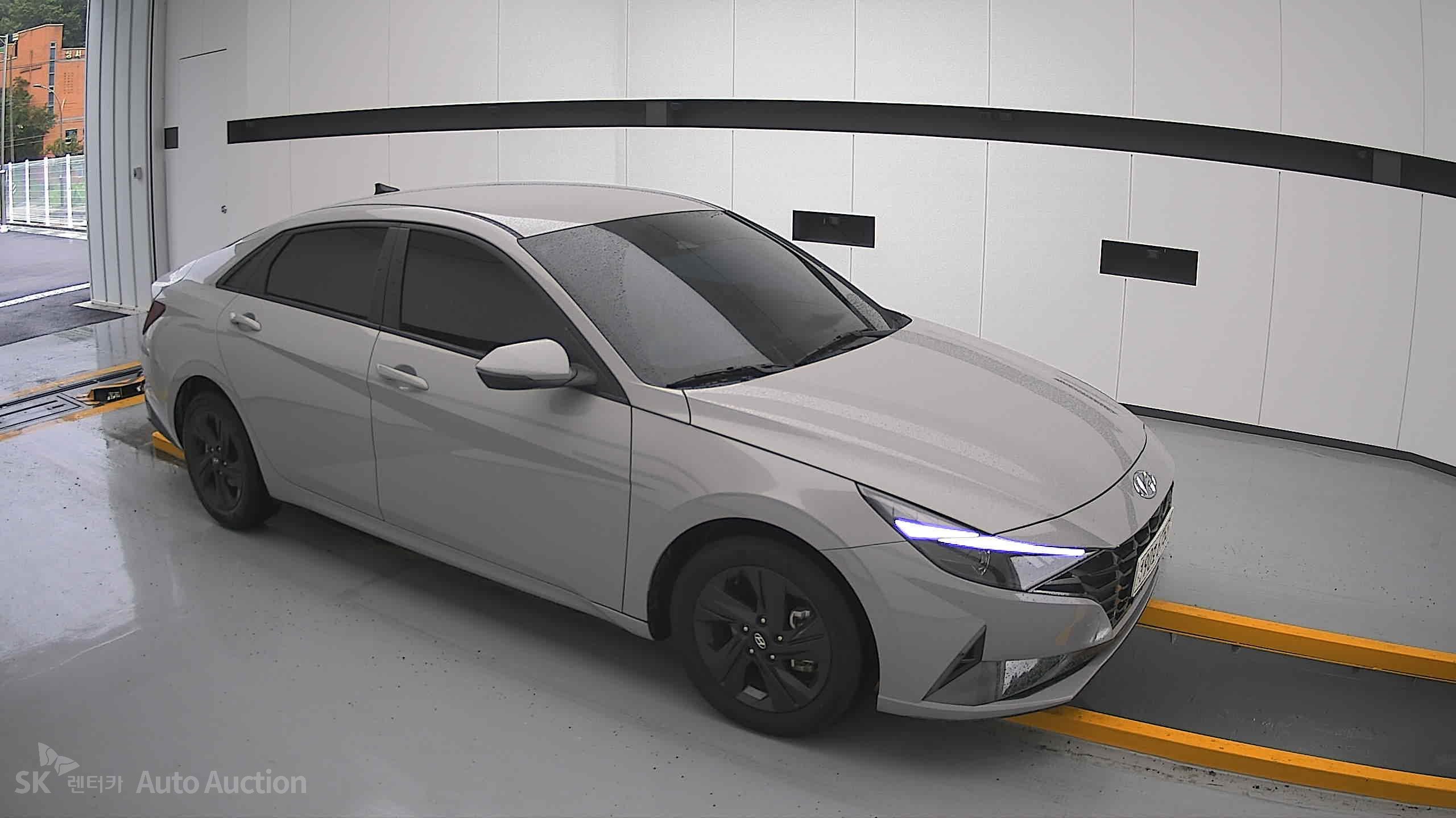 2023 - hyundai avante
