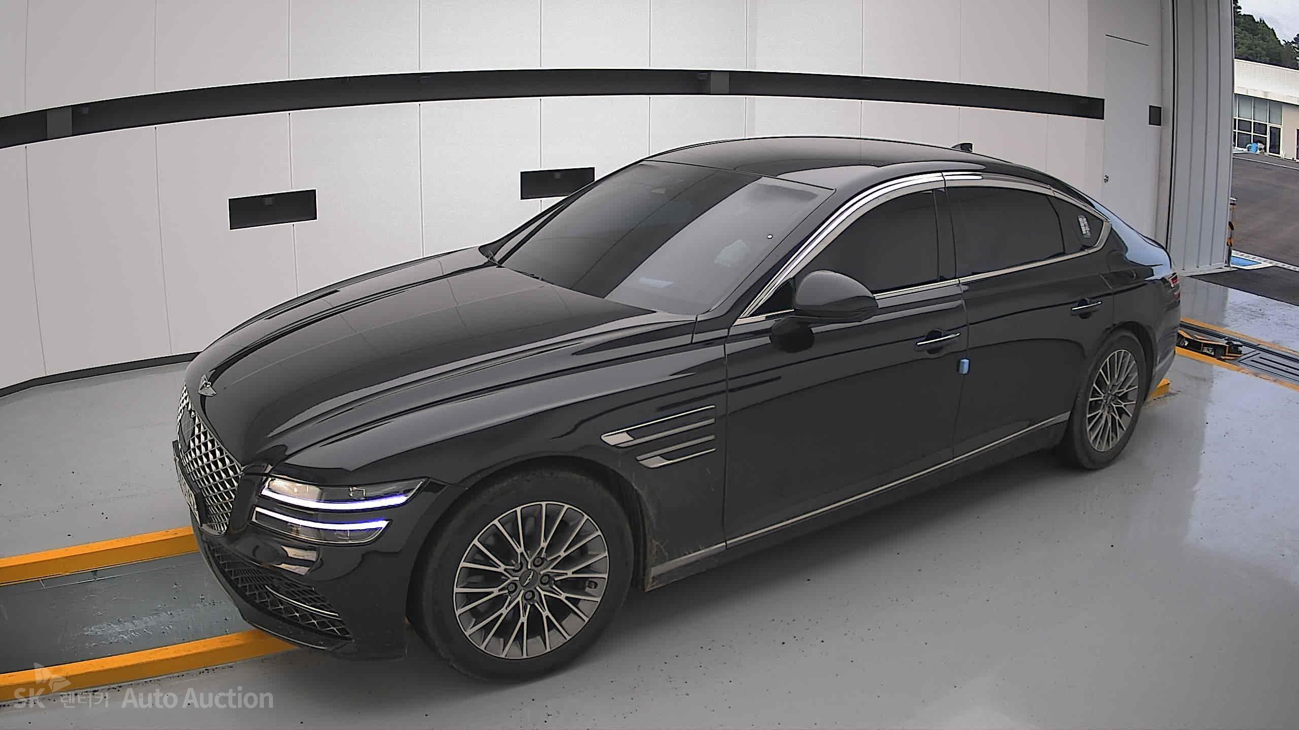 2021 - genesis g80