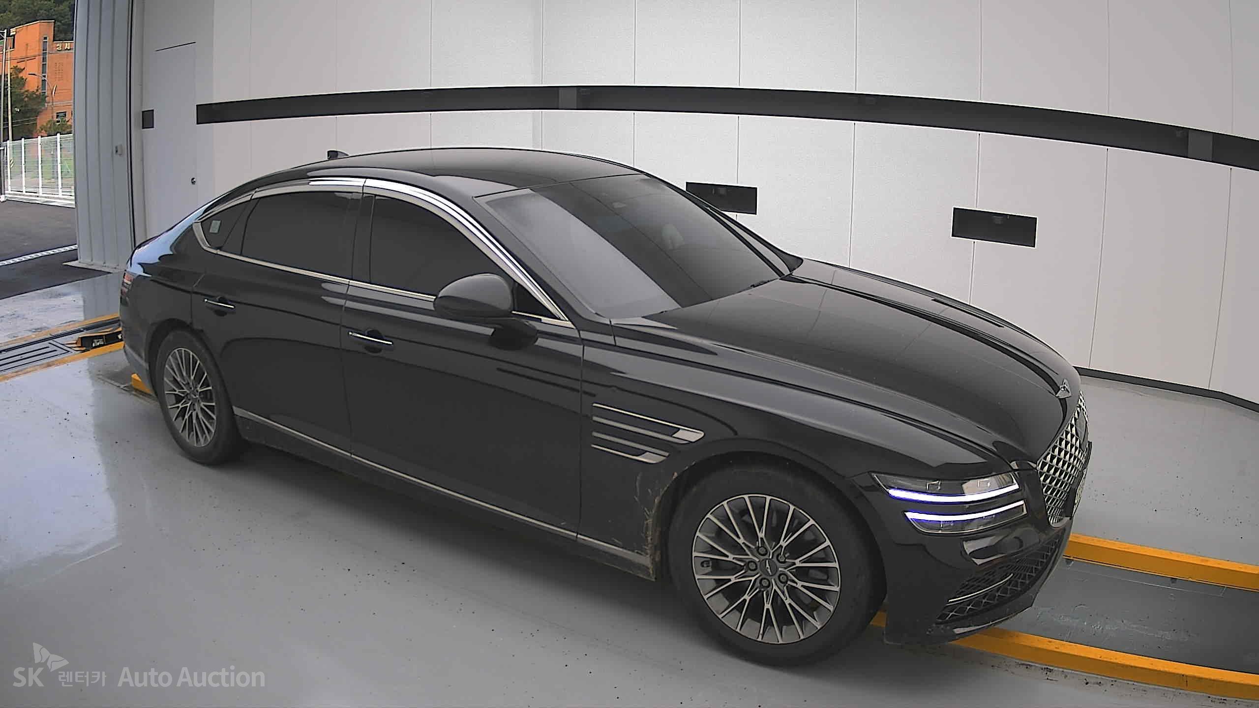 2021 - genesis g80