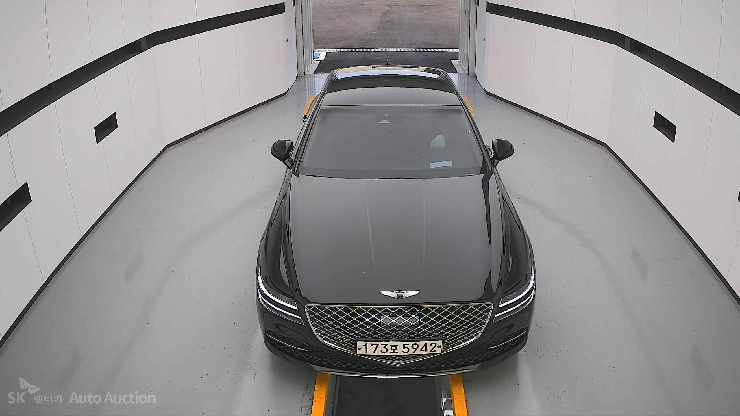 2021 - genesis g80