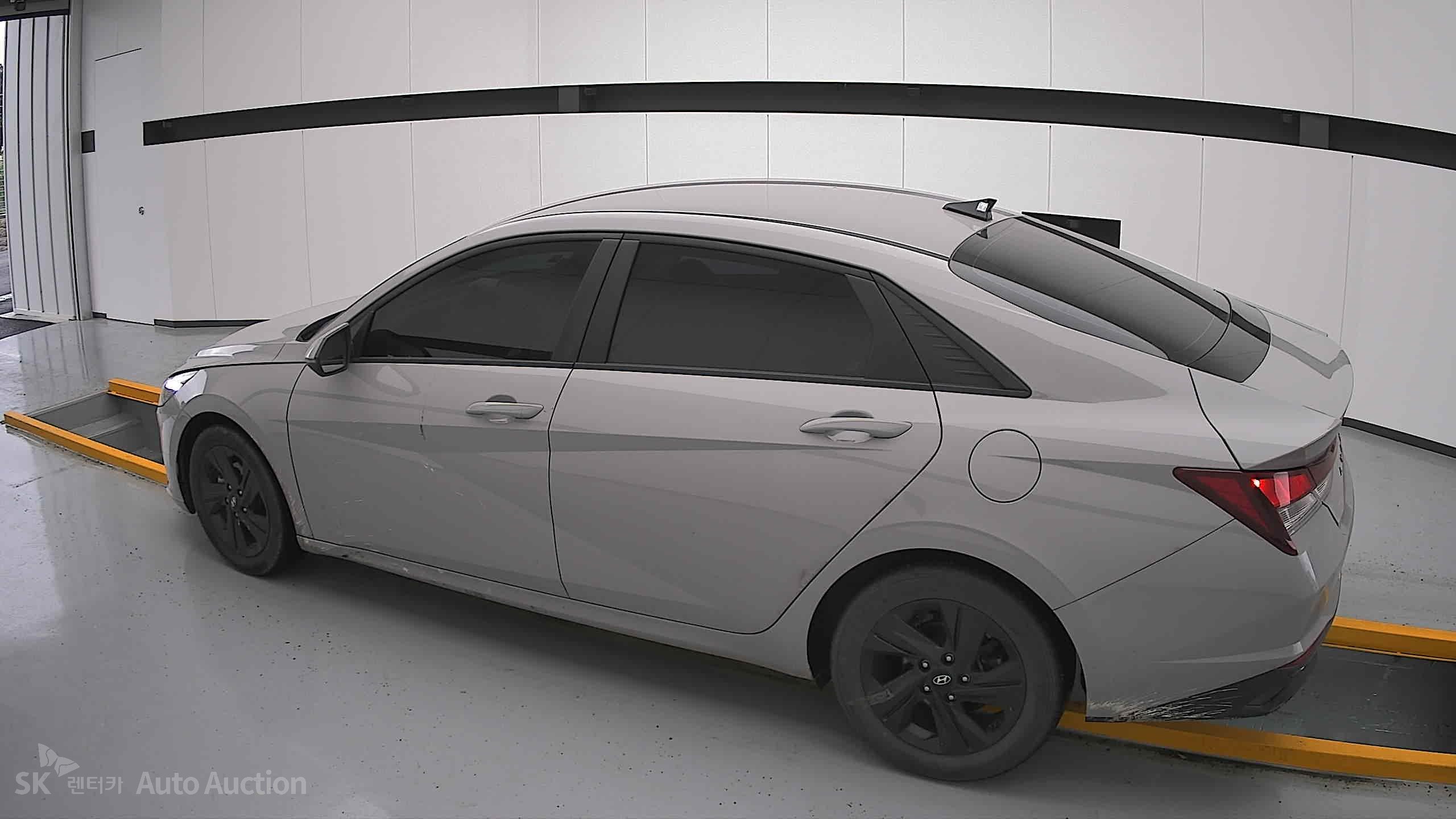 2023 - hyundai avante