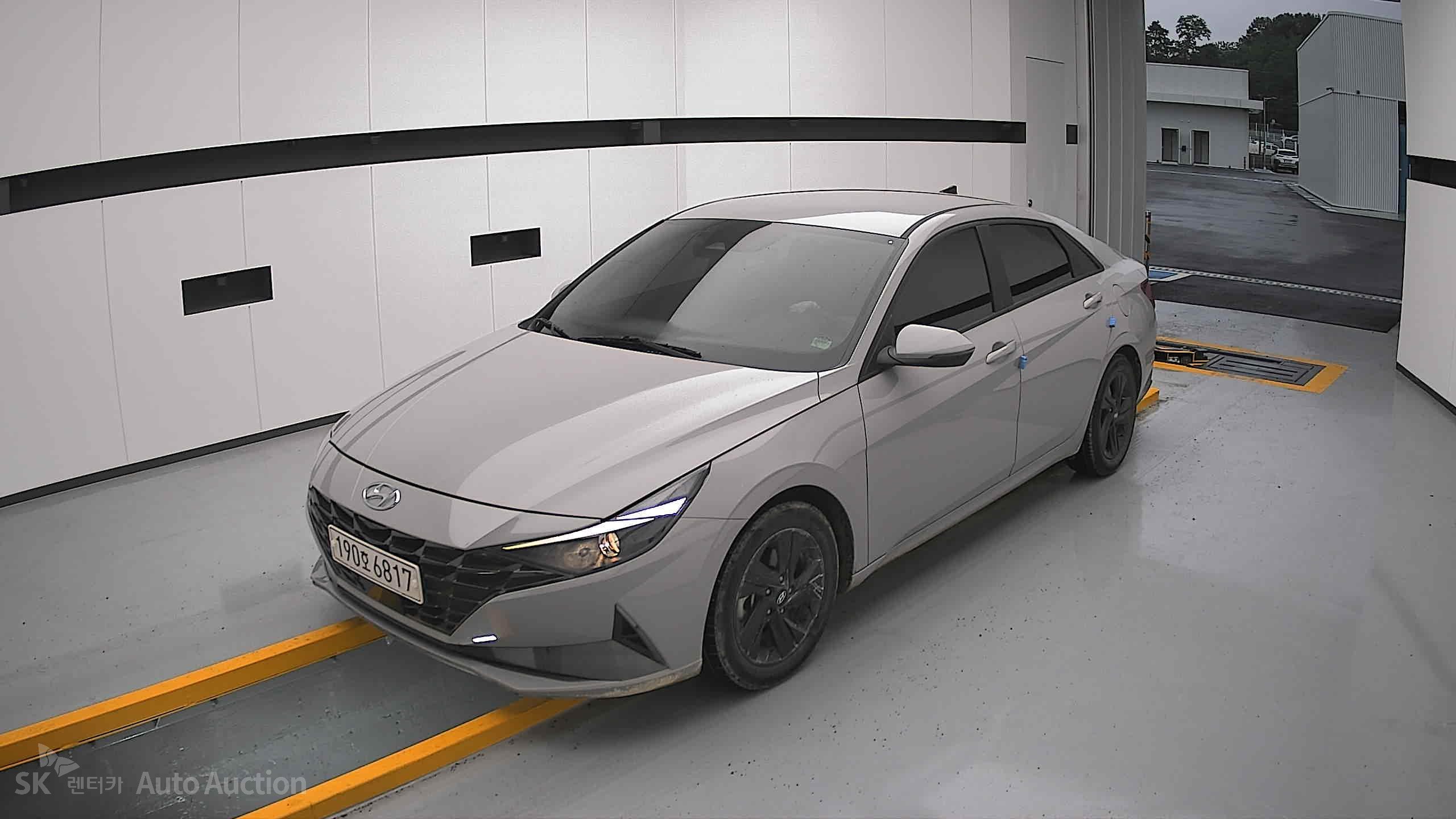 2023 - hyundai avante