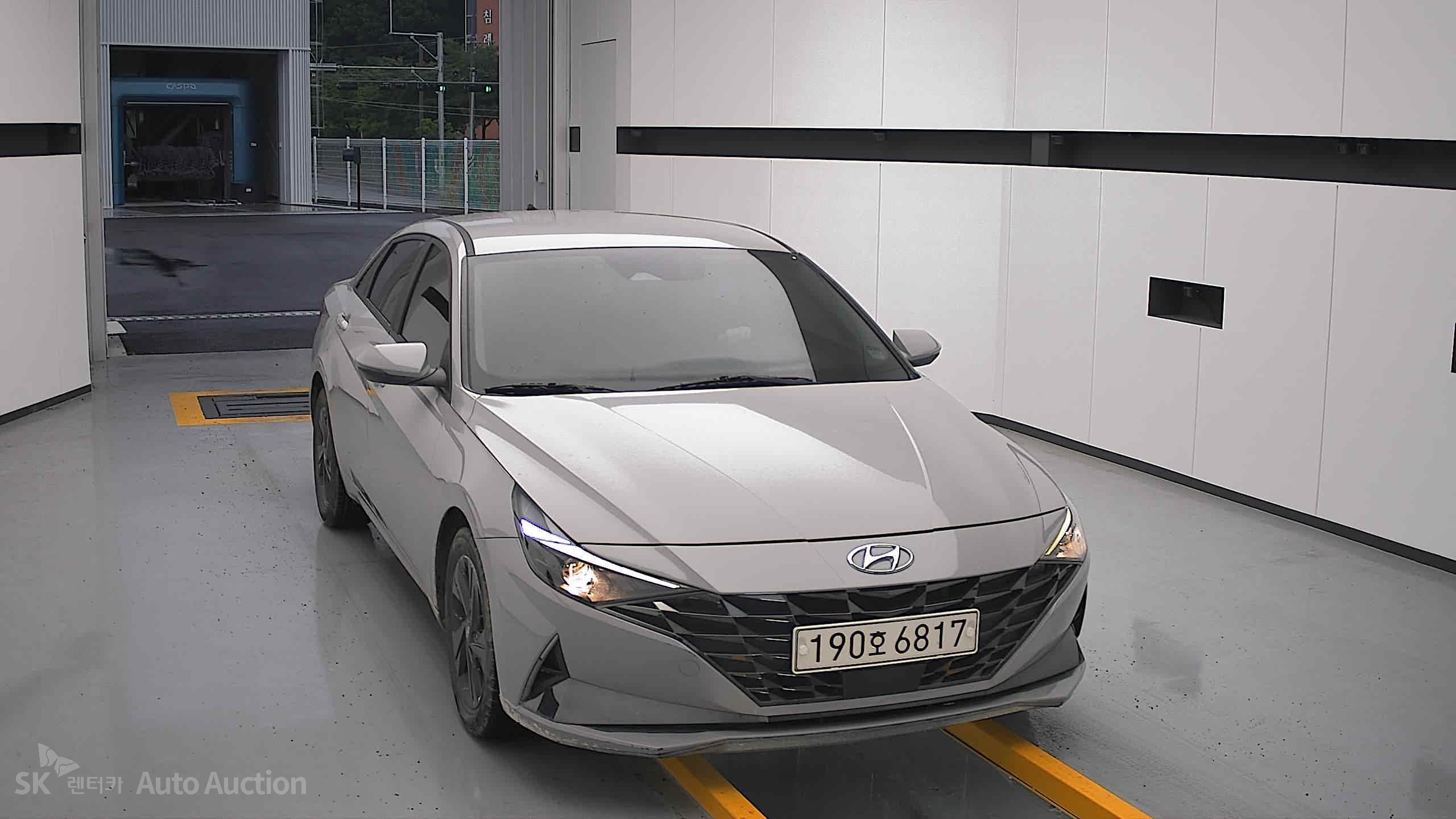 2023 - hyundai avante