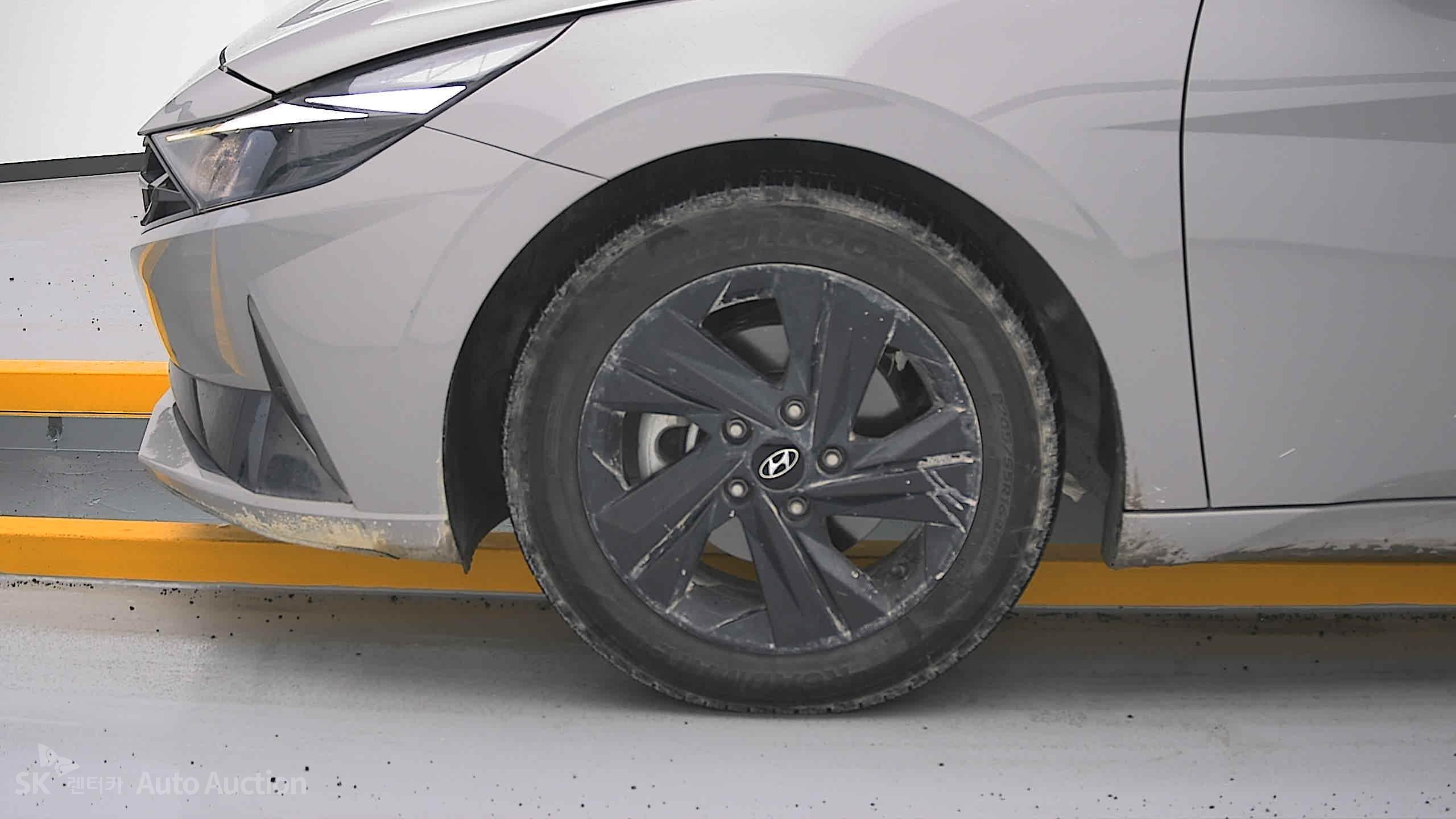 2023 - hyundai avante