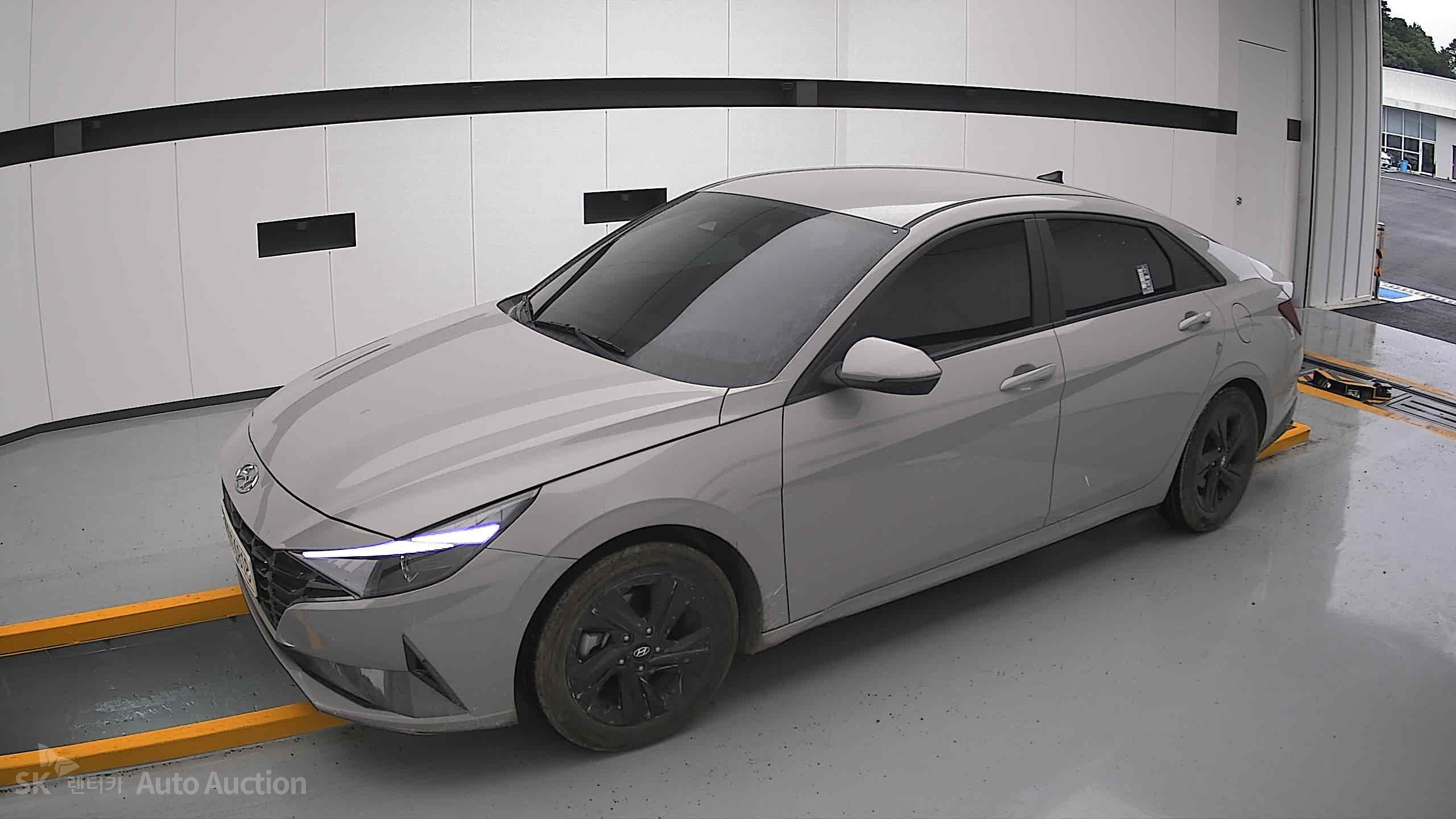 2023 - hyundai avante
