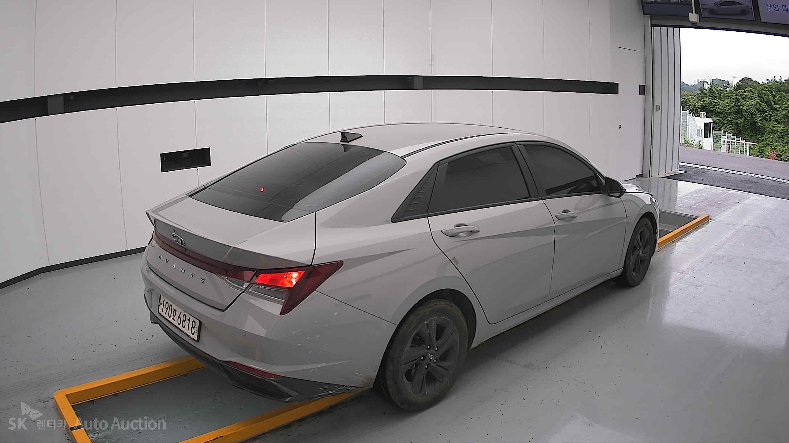 2023 - hyundai avante