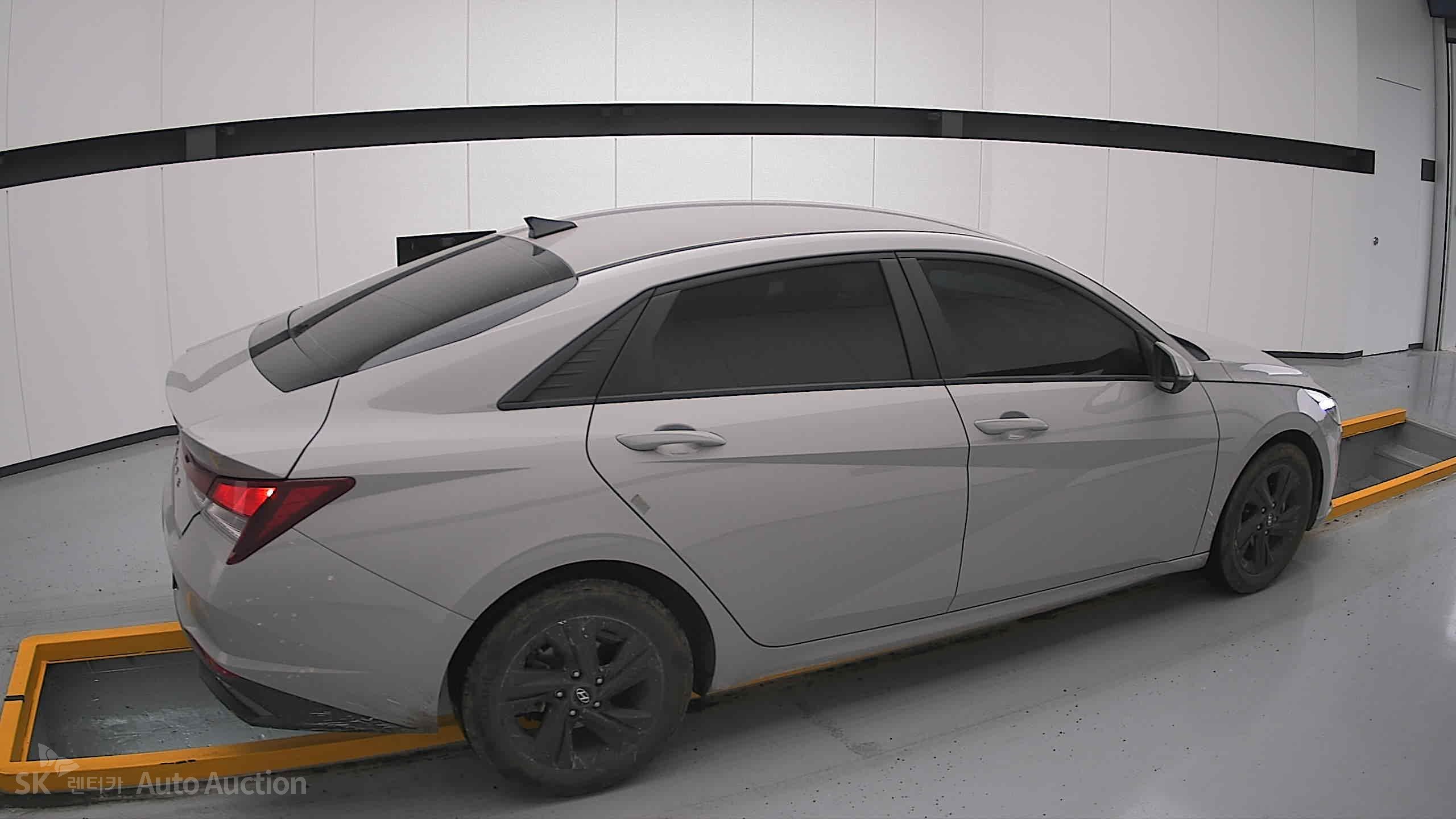 2023 - hyundai avante