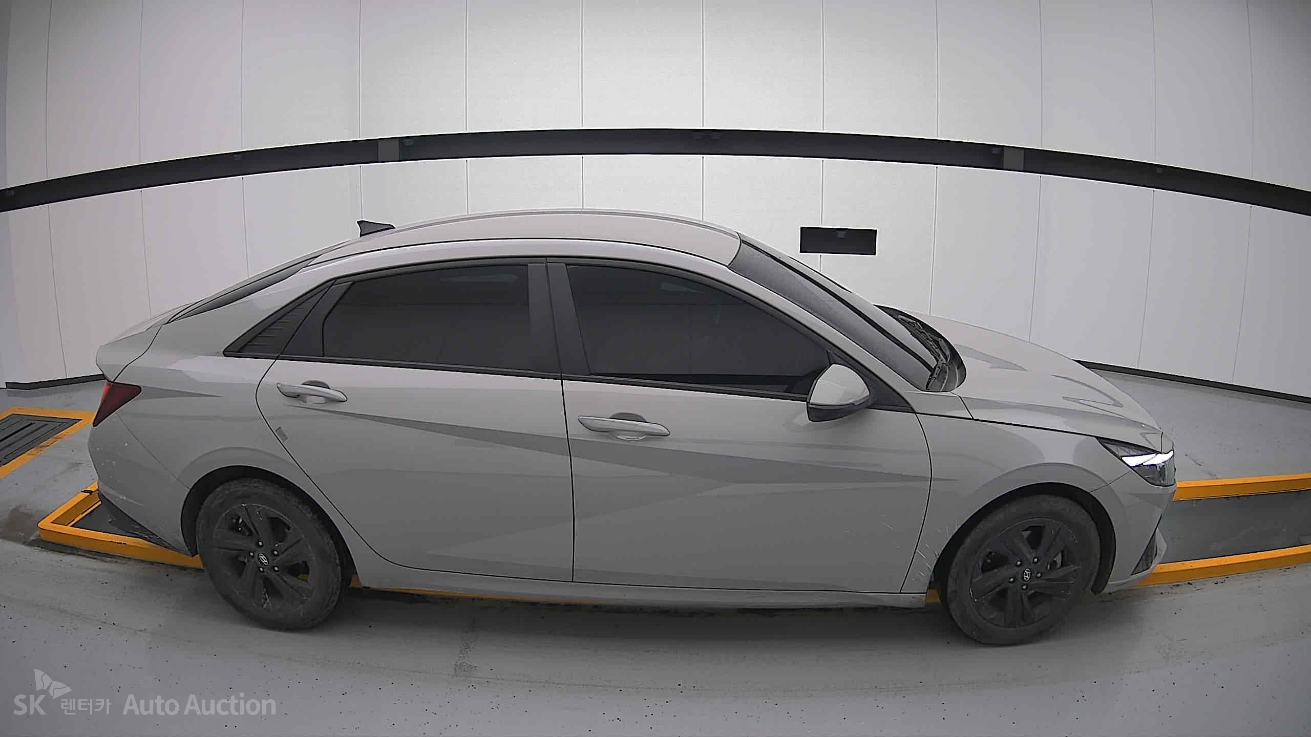 2023 - hyundai avante
