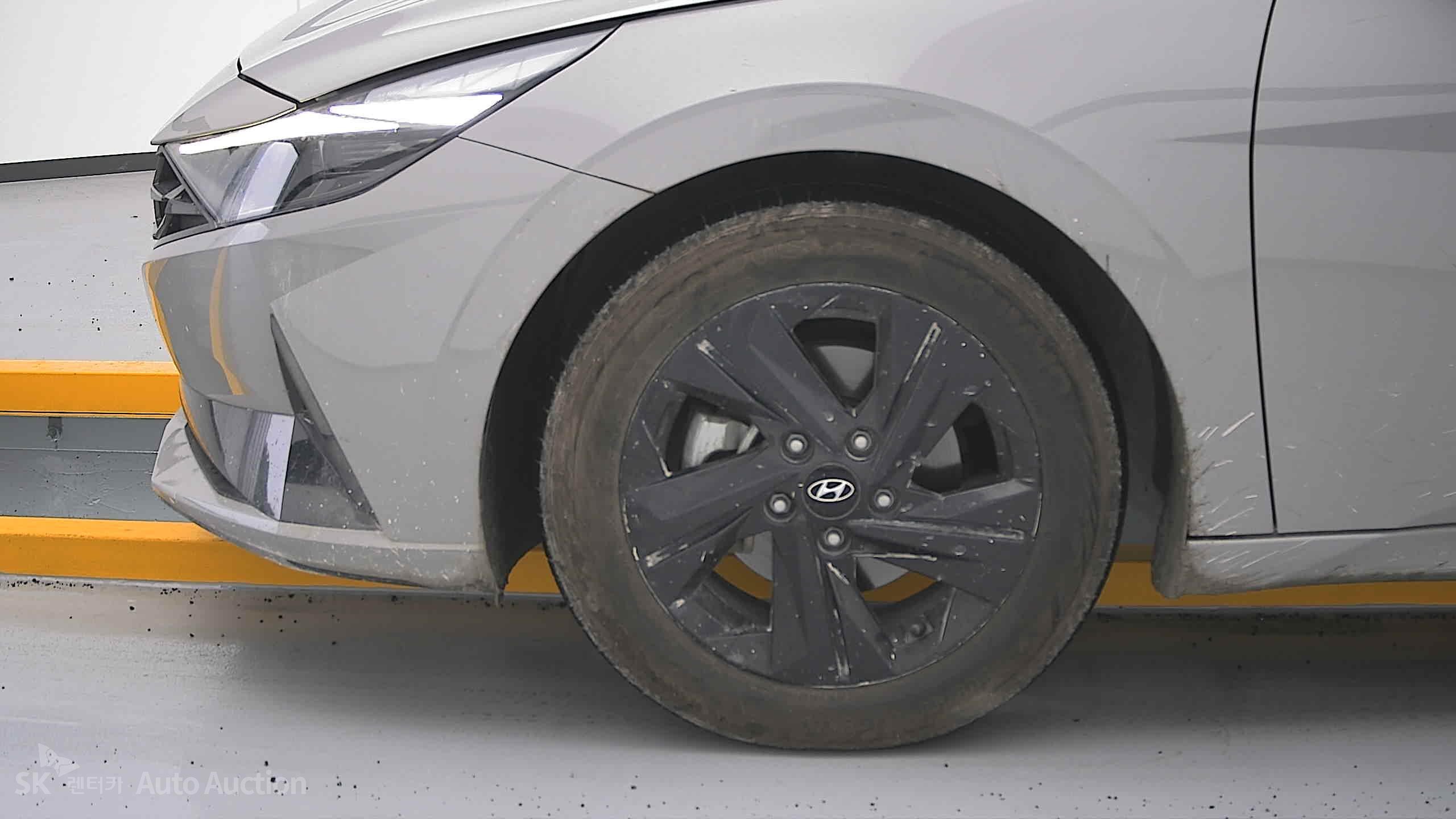 2023 - hyundai avante