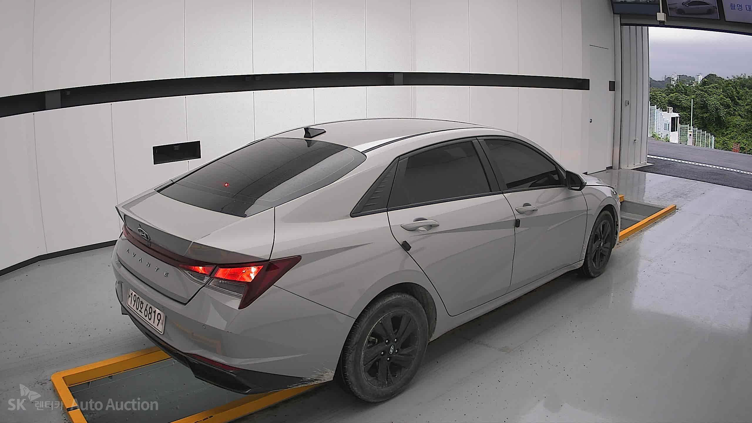 2023 - hyundai avante