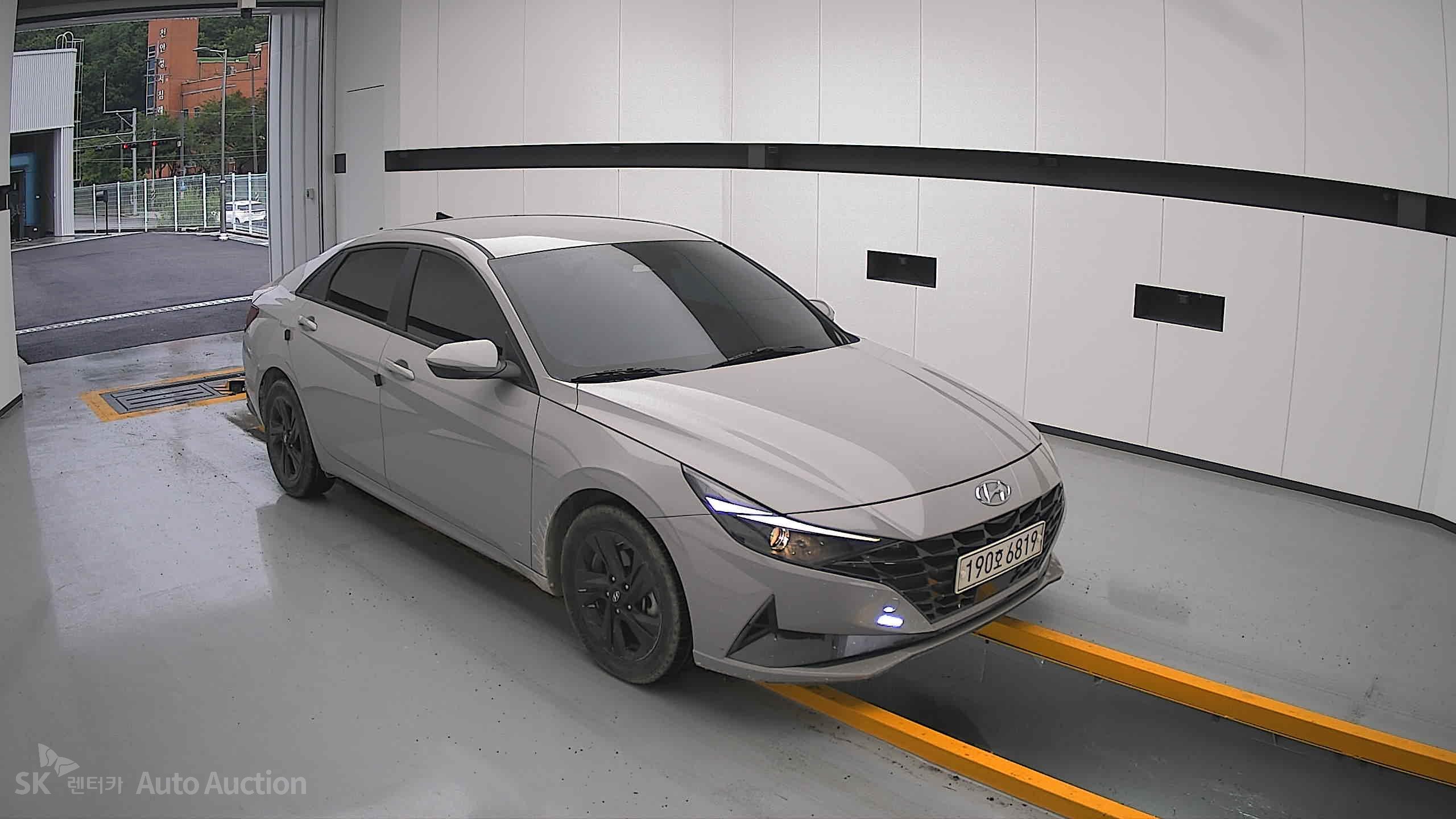 2023 - hyundai avante