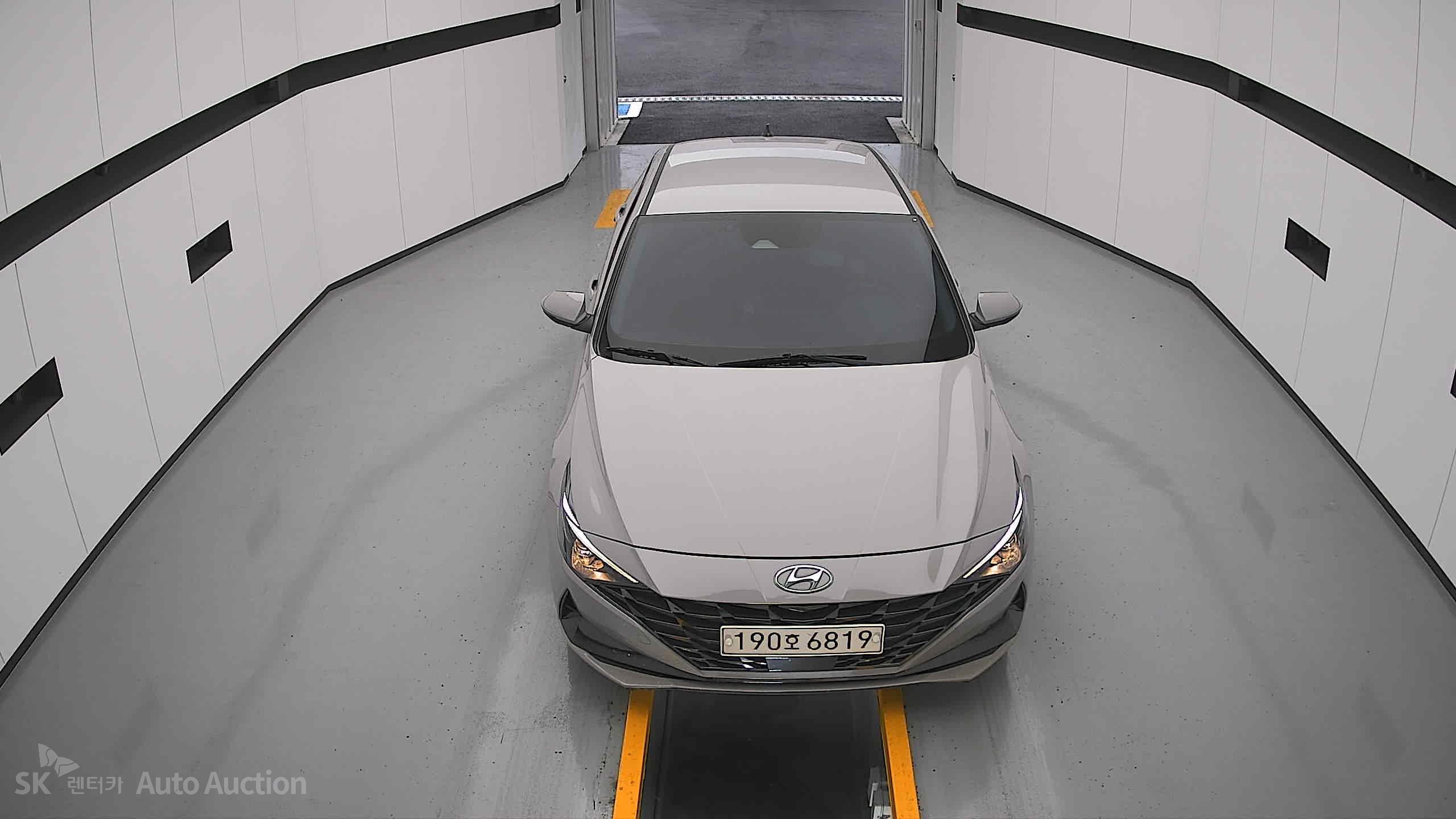 2023 - hyundai avante