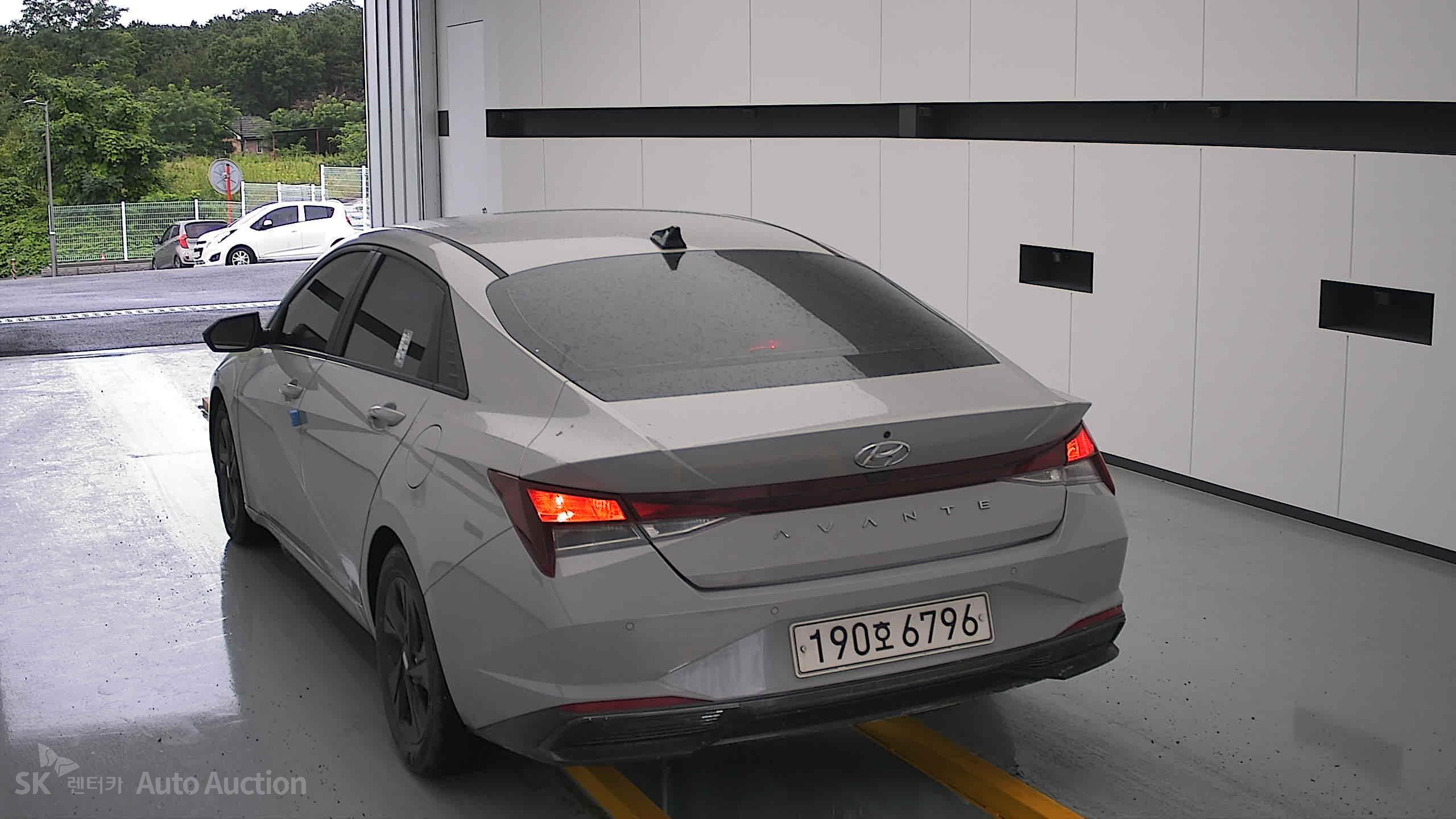2023 - hyundai avante