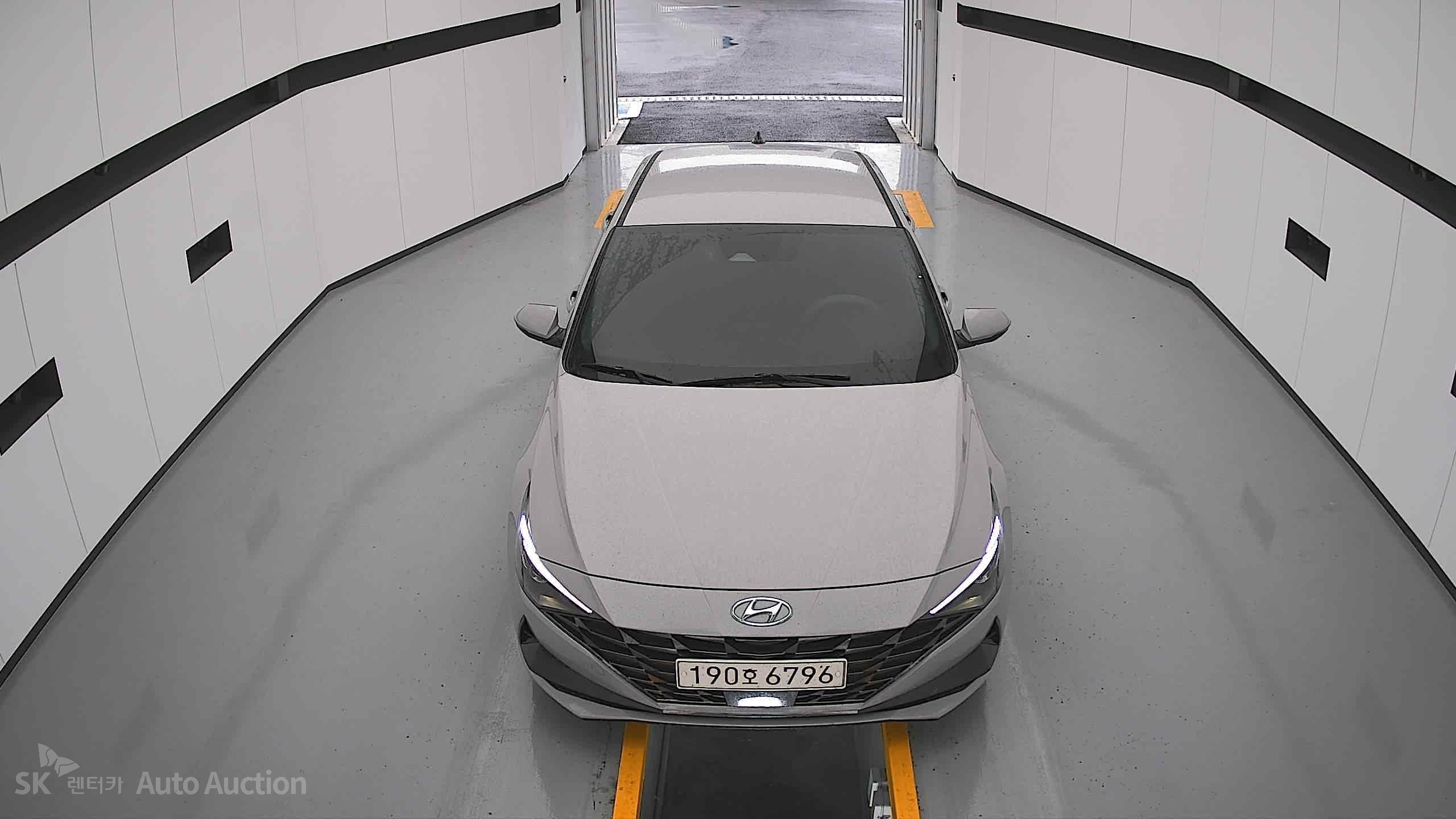 2023 - hyundai avante