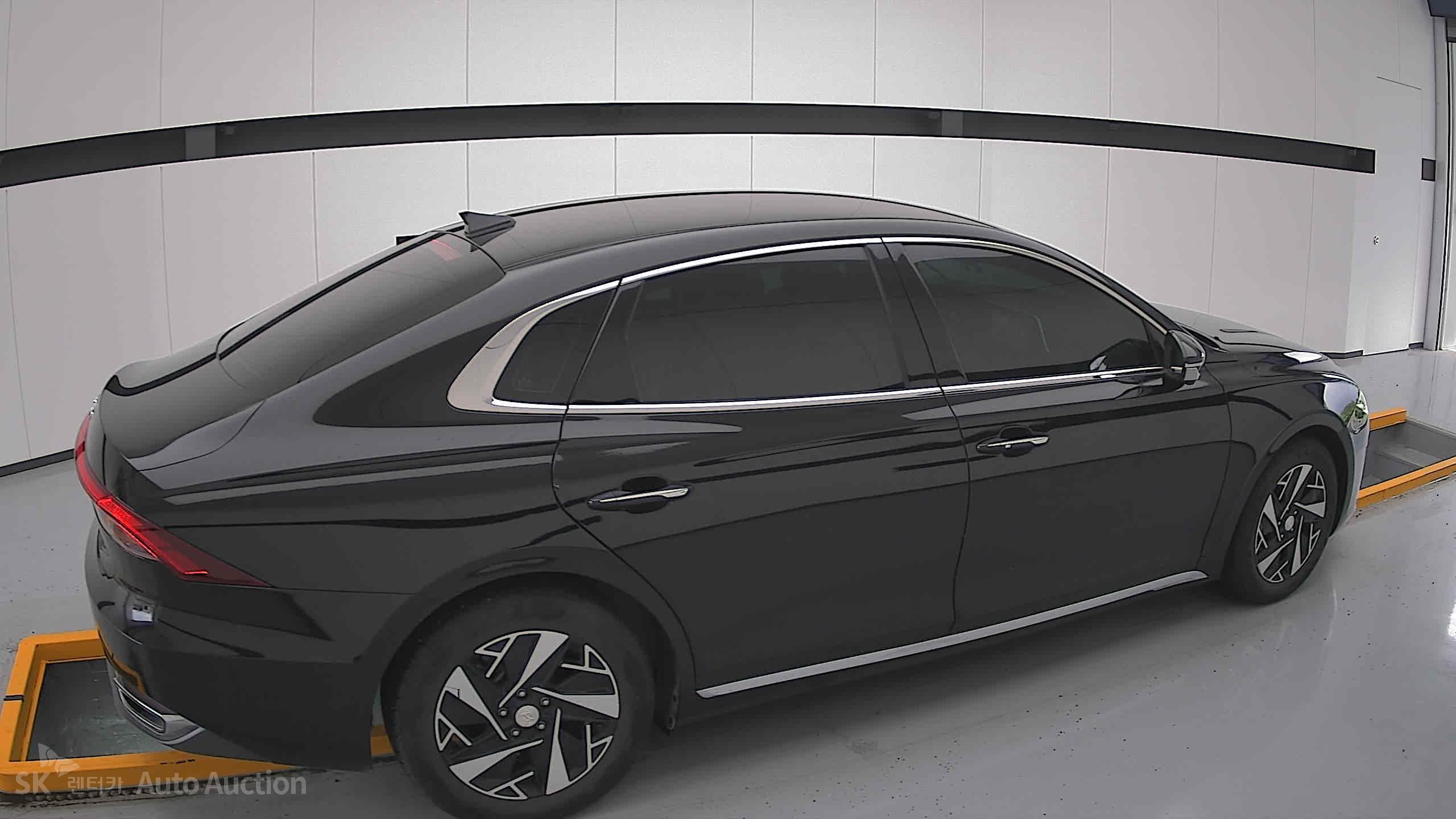 2023 - hyundai grandeur