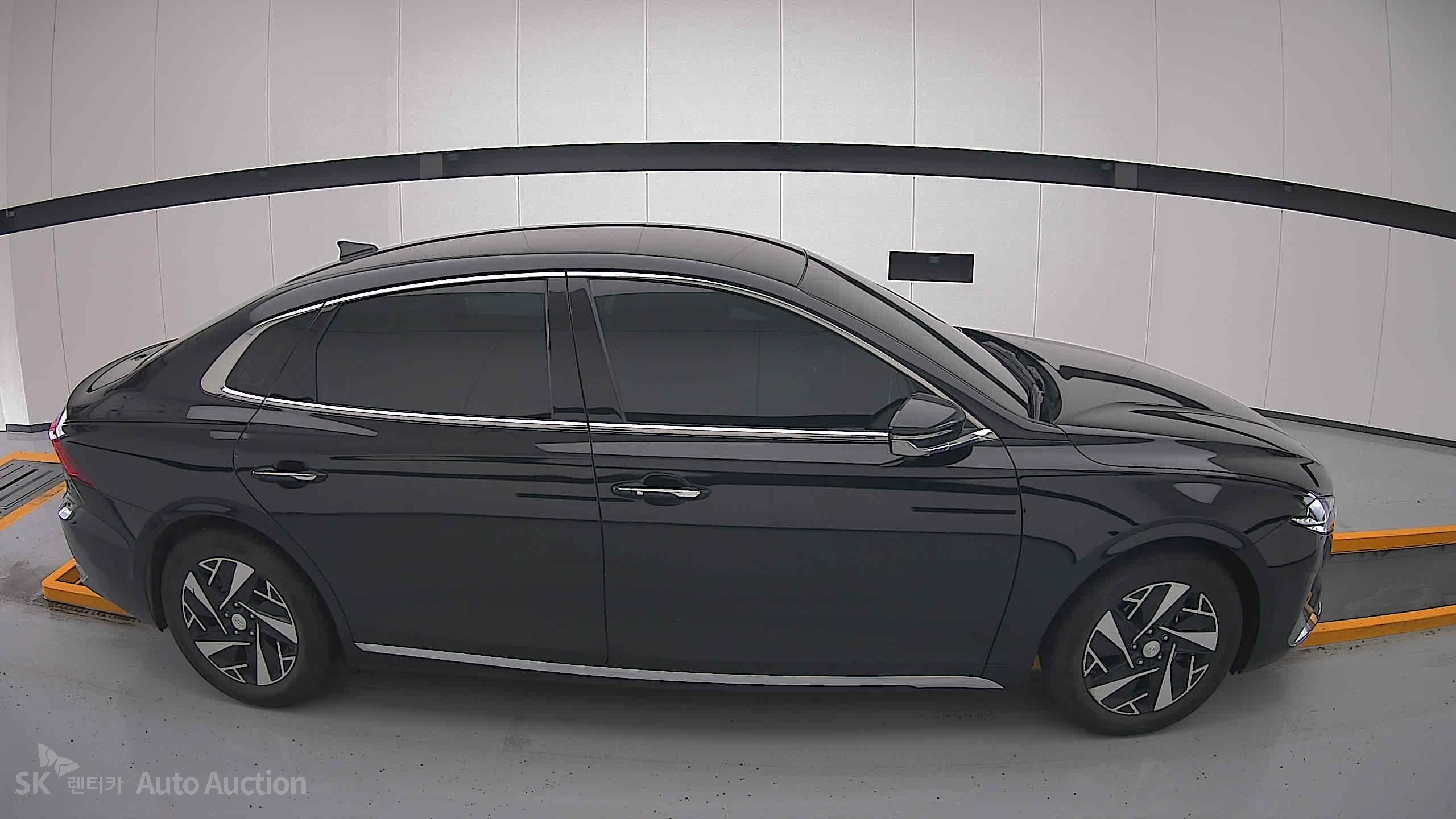 2023 - hyundai grandeur