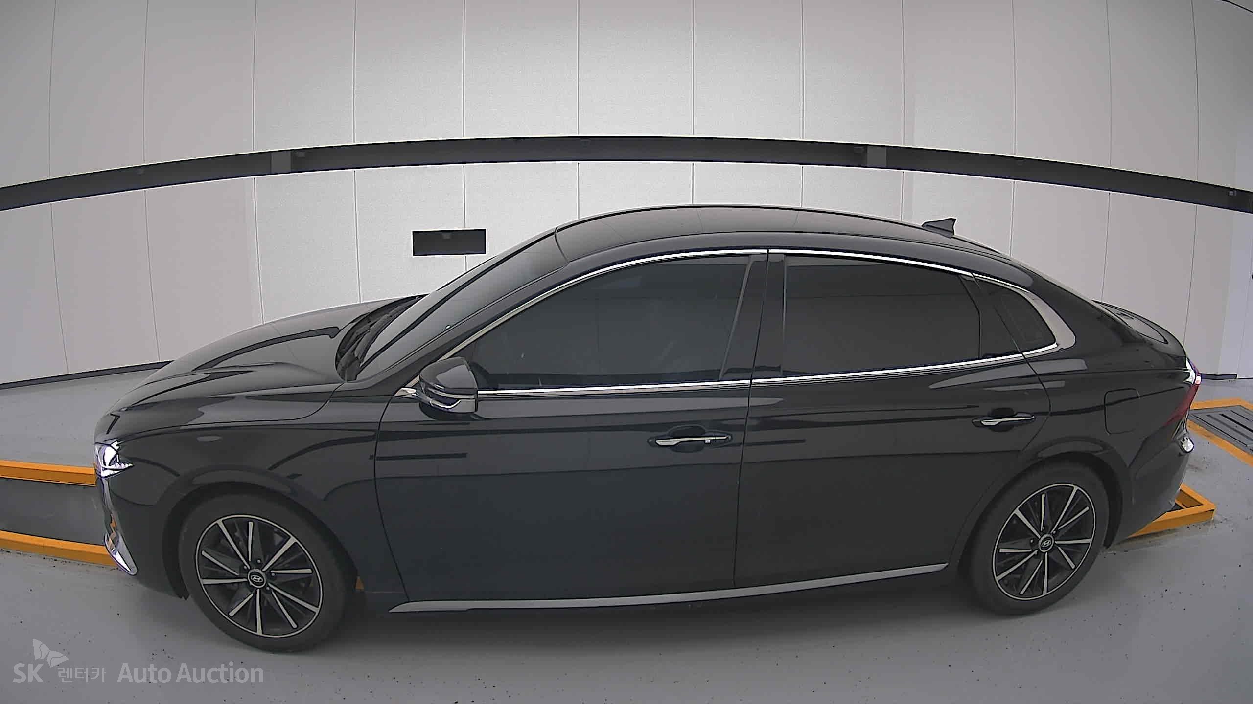2020 - hyundai grandeur