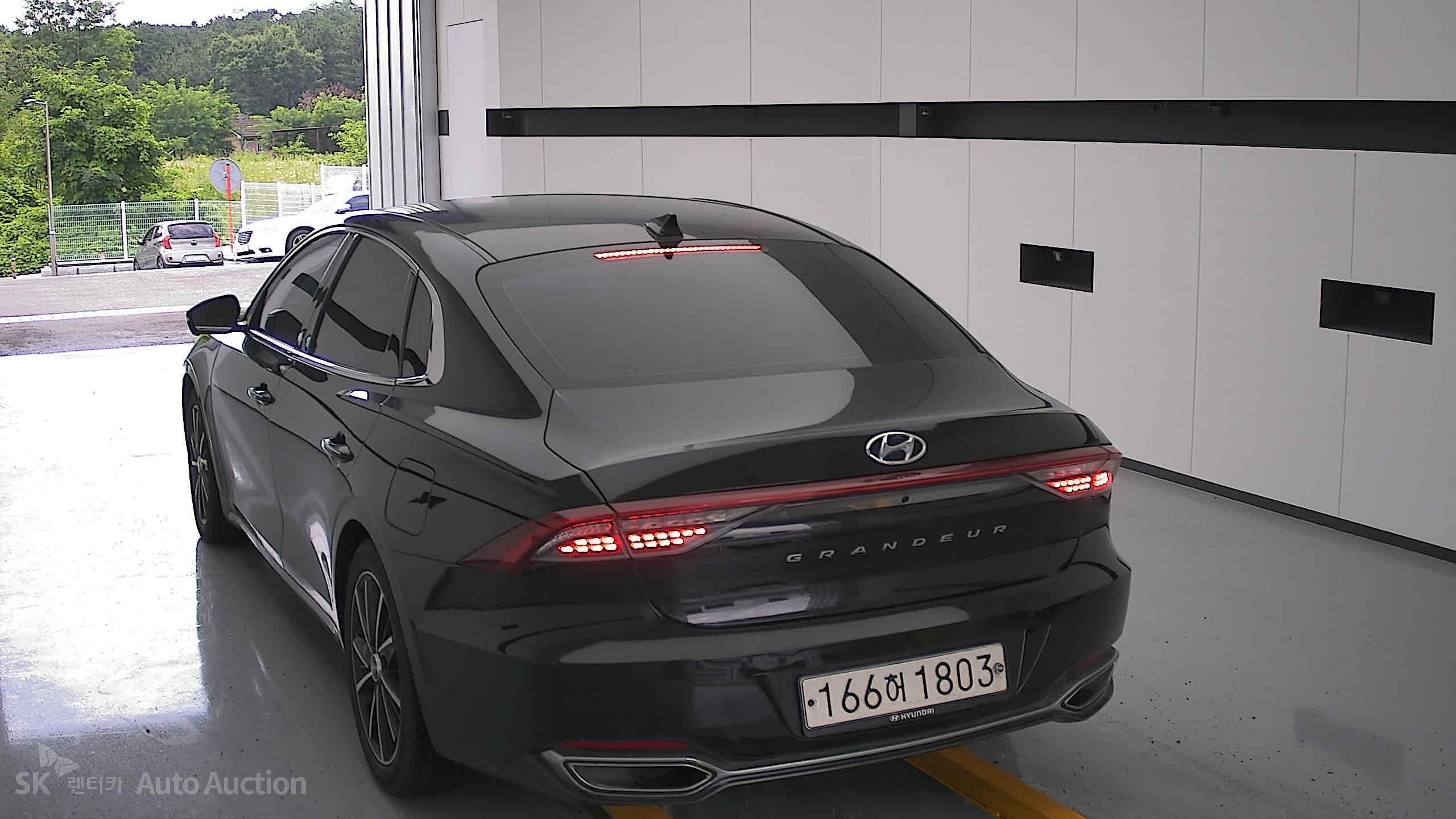 2020 - hyundai grandeur