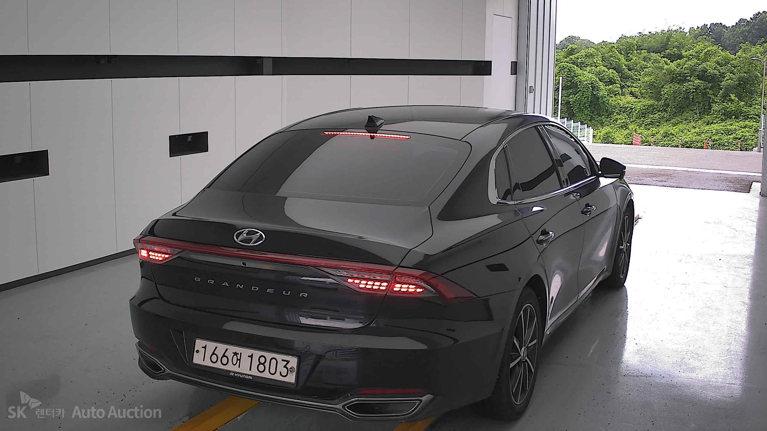 2020 - hyundai grandeur