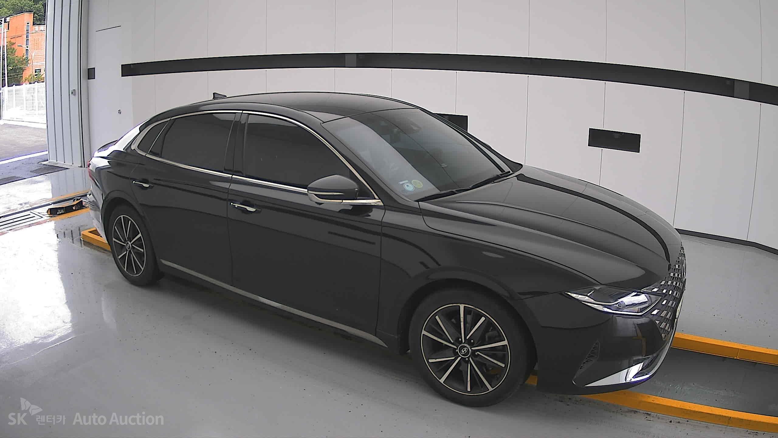 2020 - hyundai grandeur