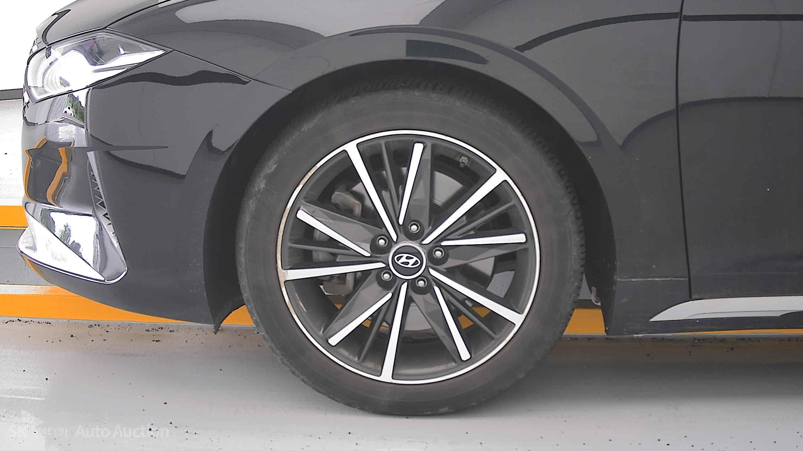 2020 - hyundai grandeur