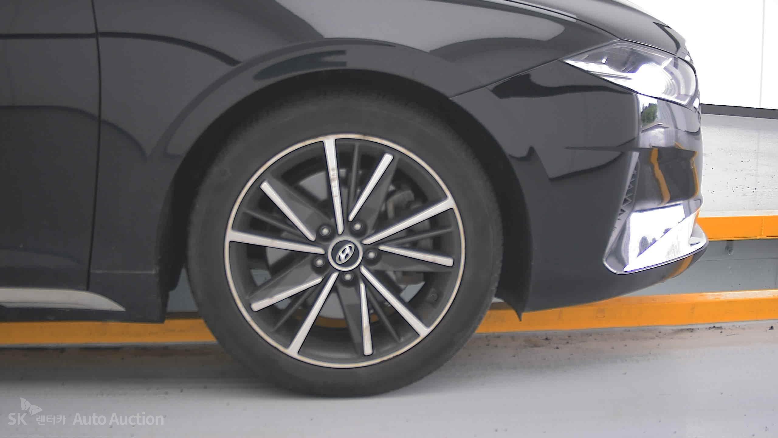 2020 - hyundai grandeur