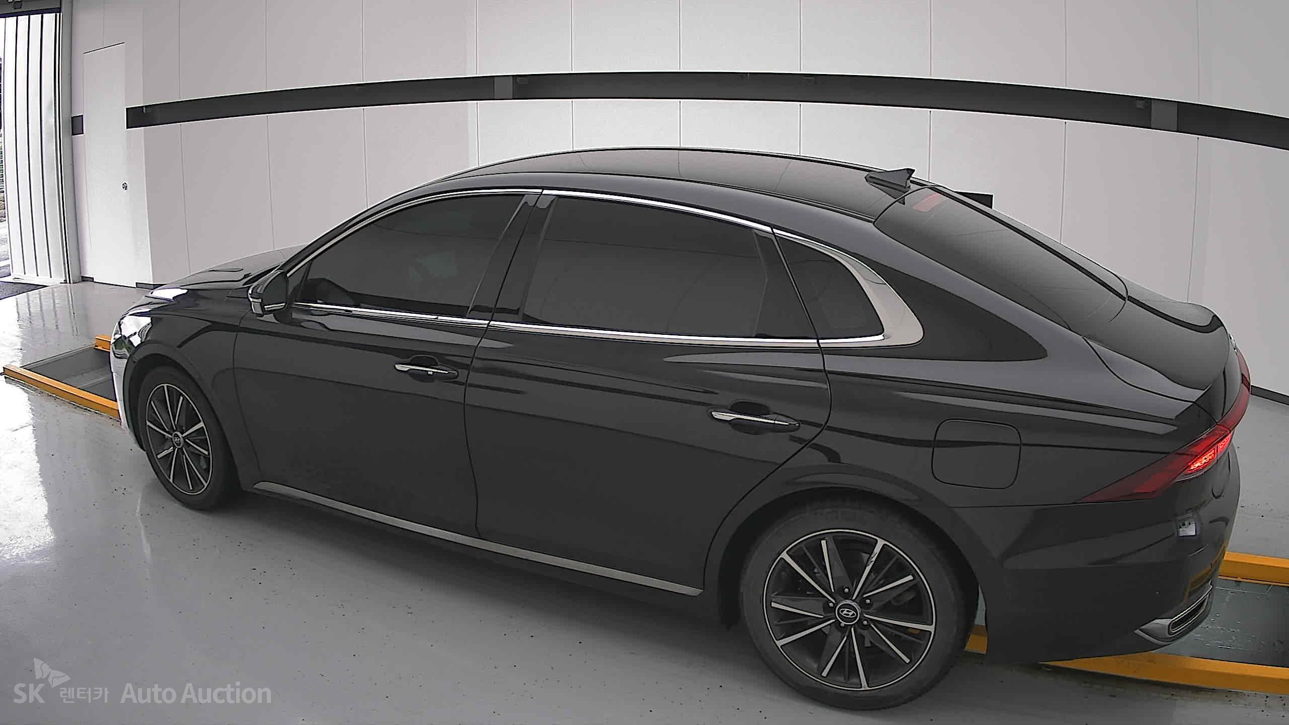 2023 - hyundai grandeur