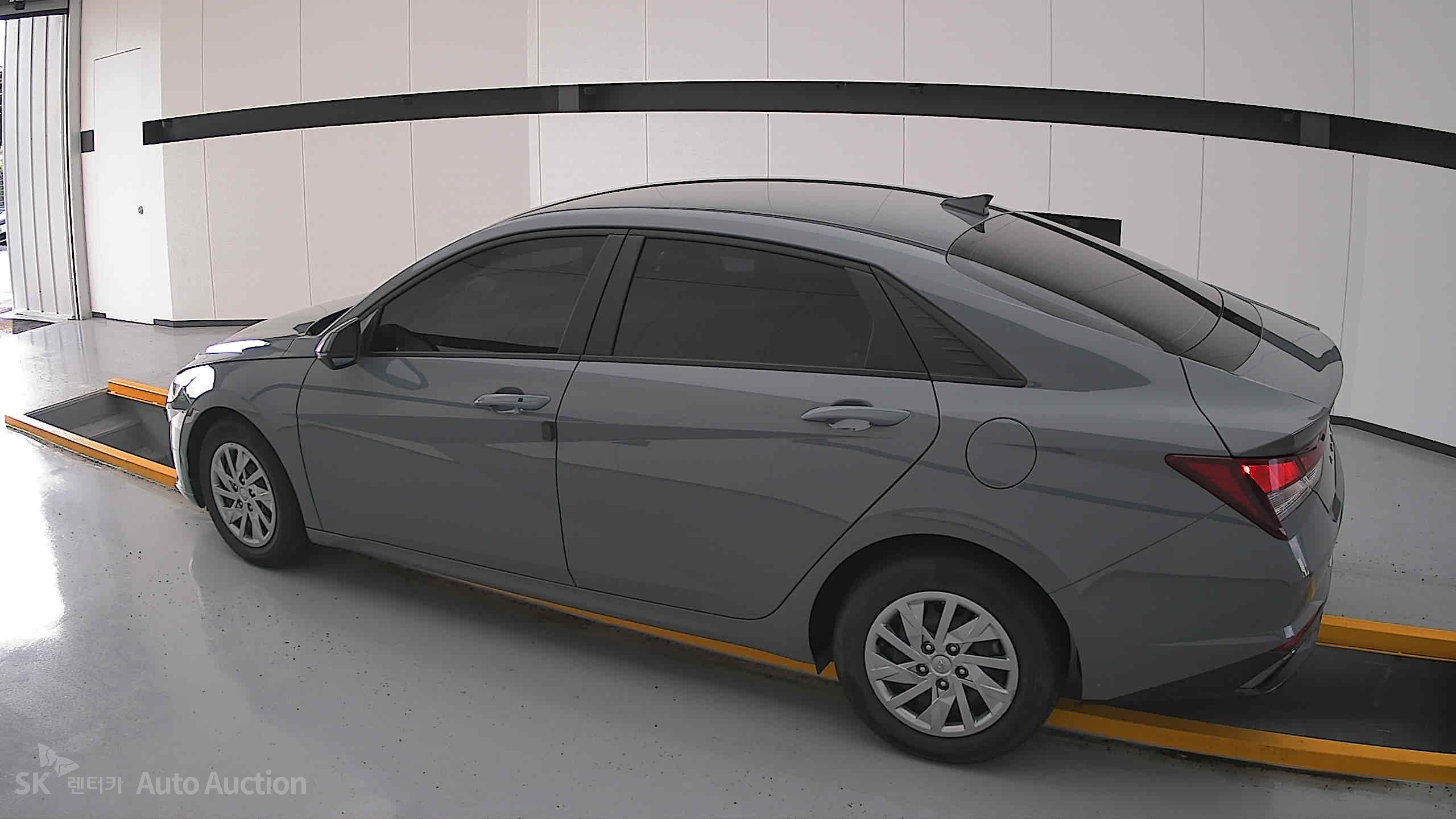 2021 - hyundai avante