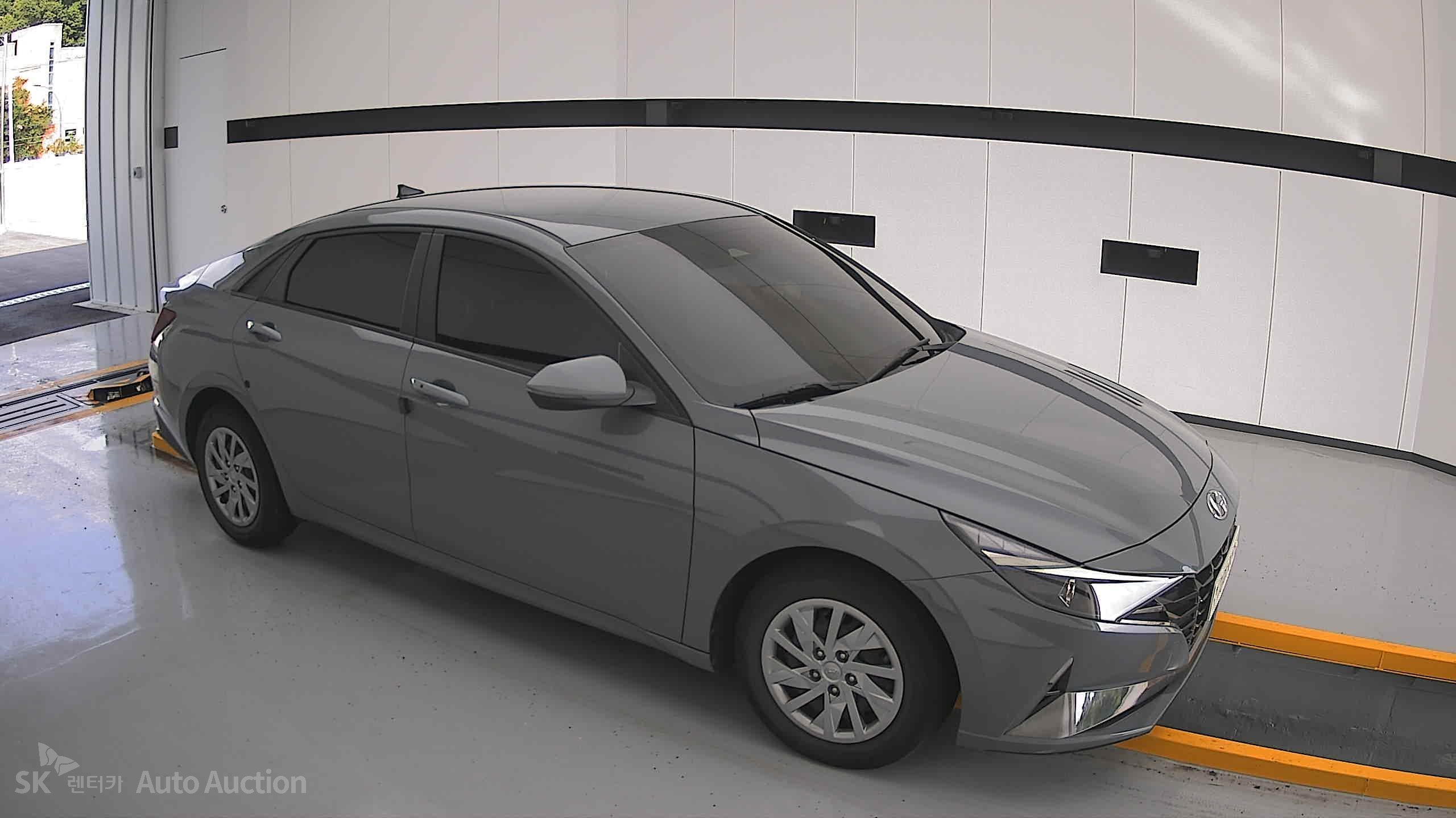 2021 - hyundai avante