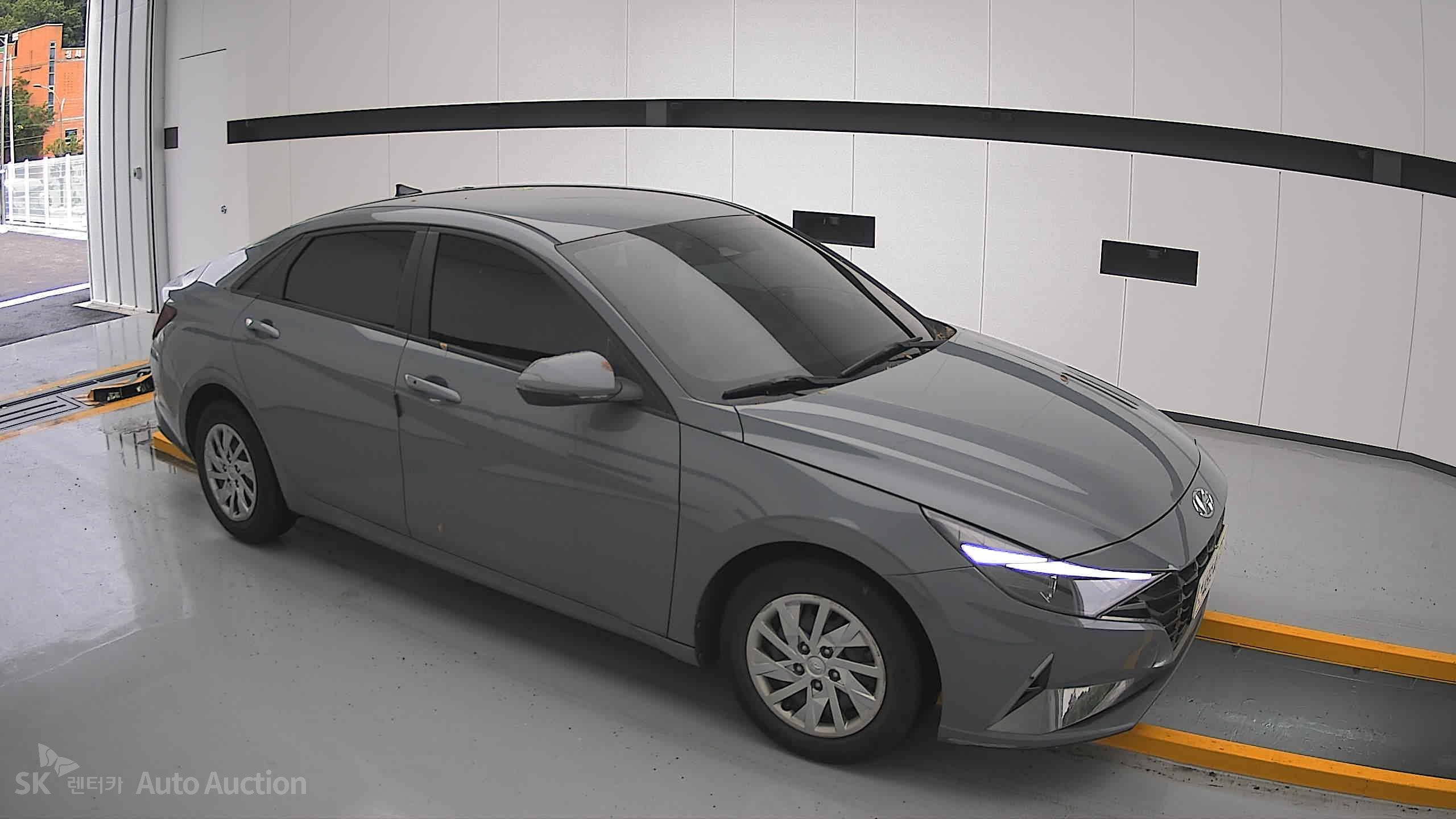 2021 - hyundai avante