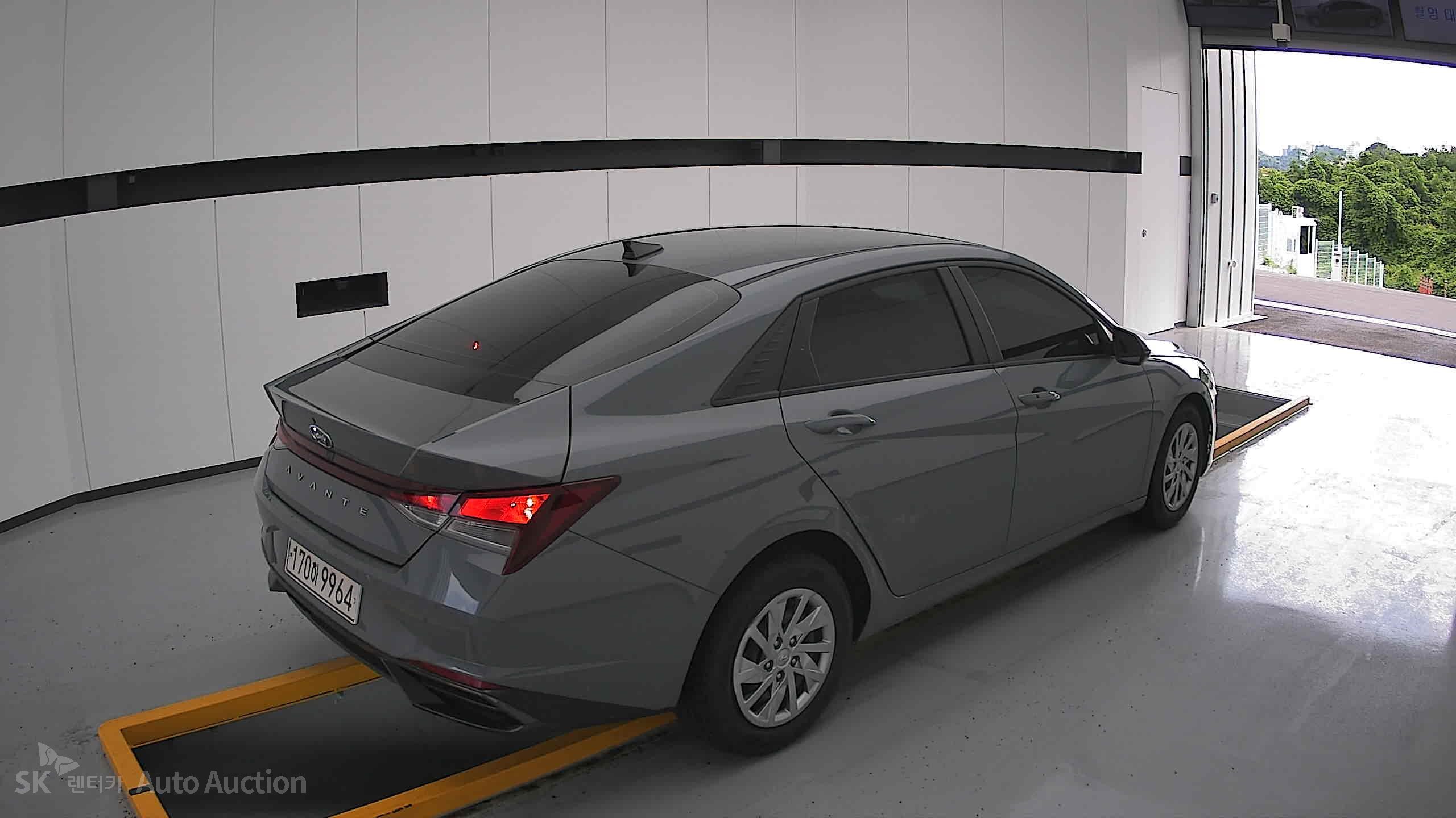 2022 - hyundai avante