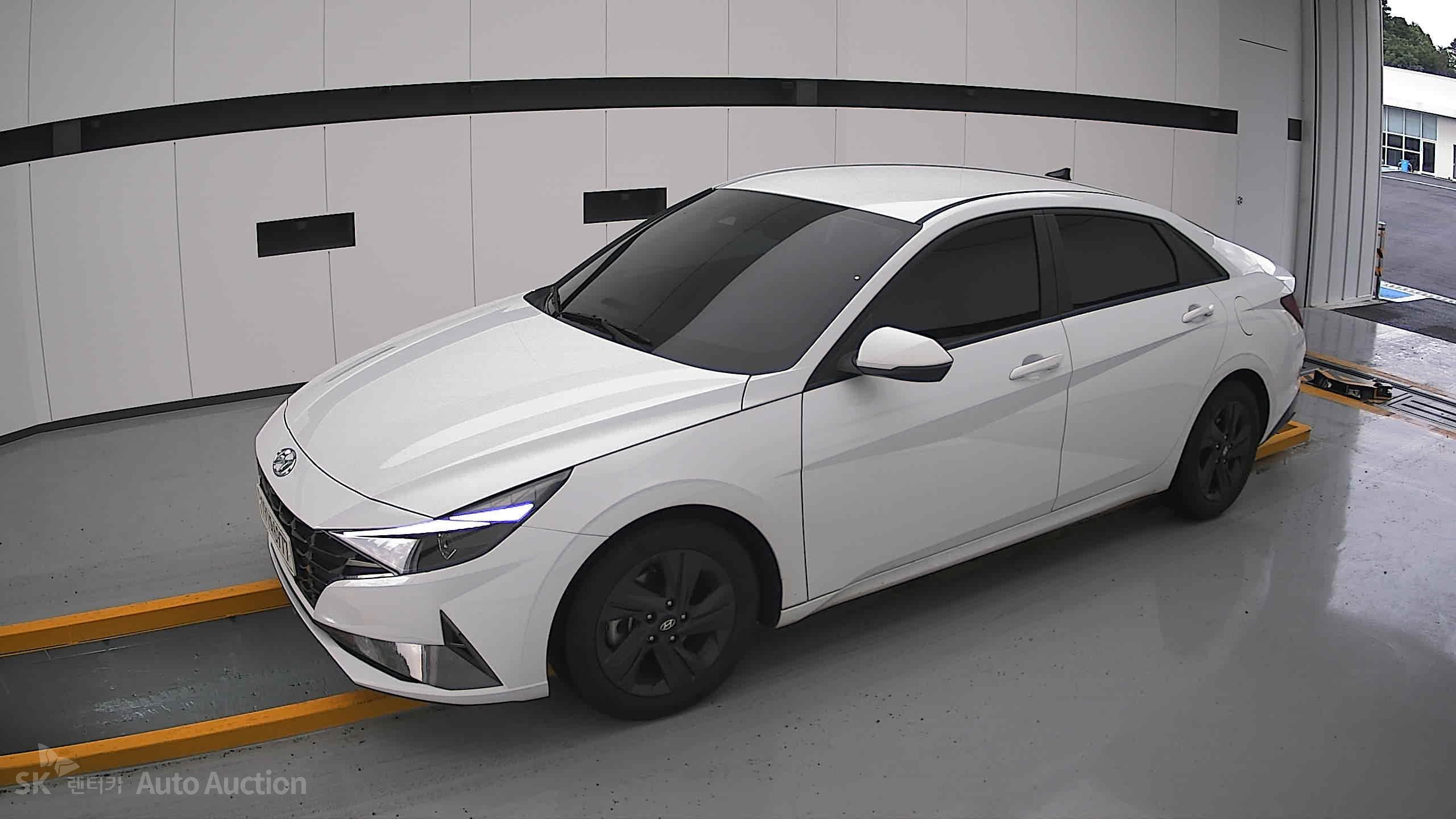 2023 - hyundai avante