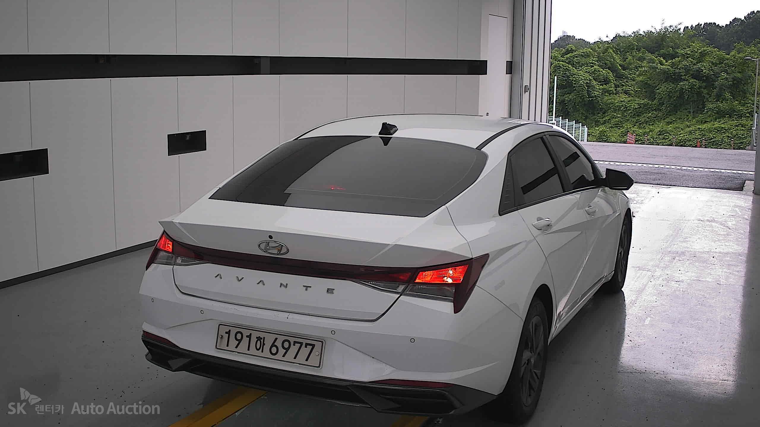 2023 - hyundai avante