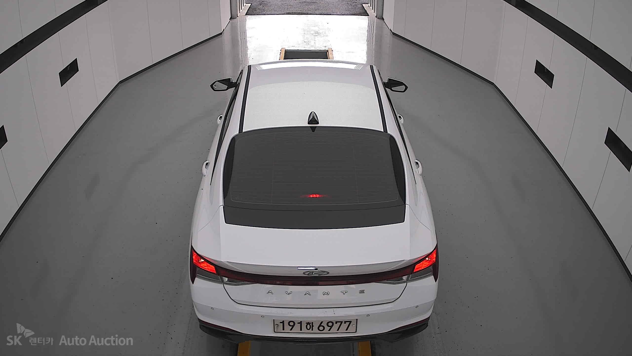 2023 - hyundai avante
