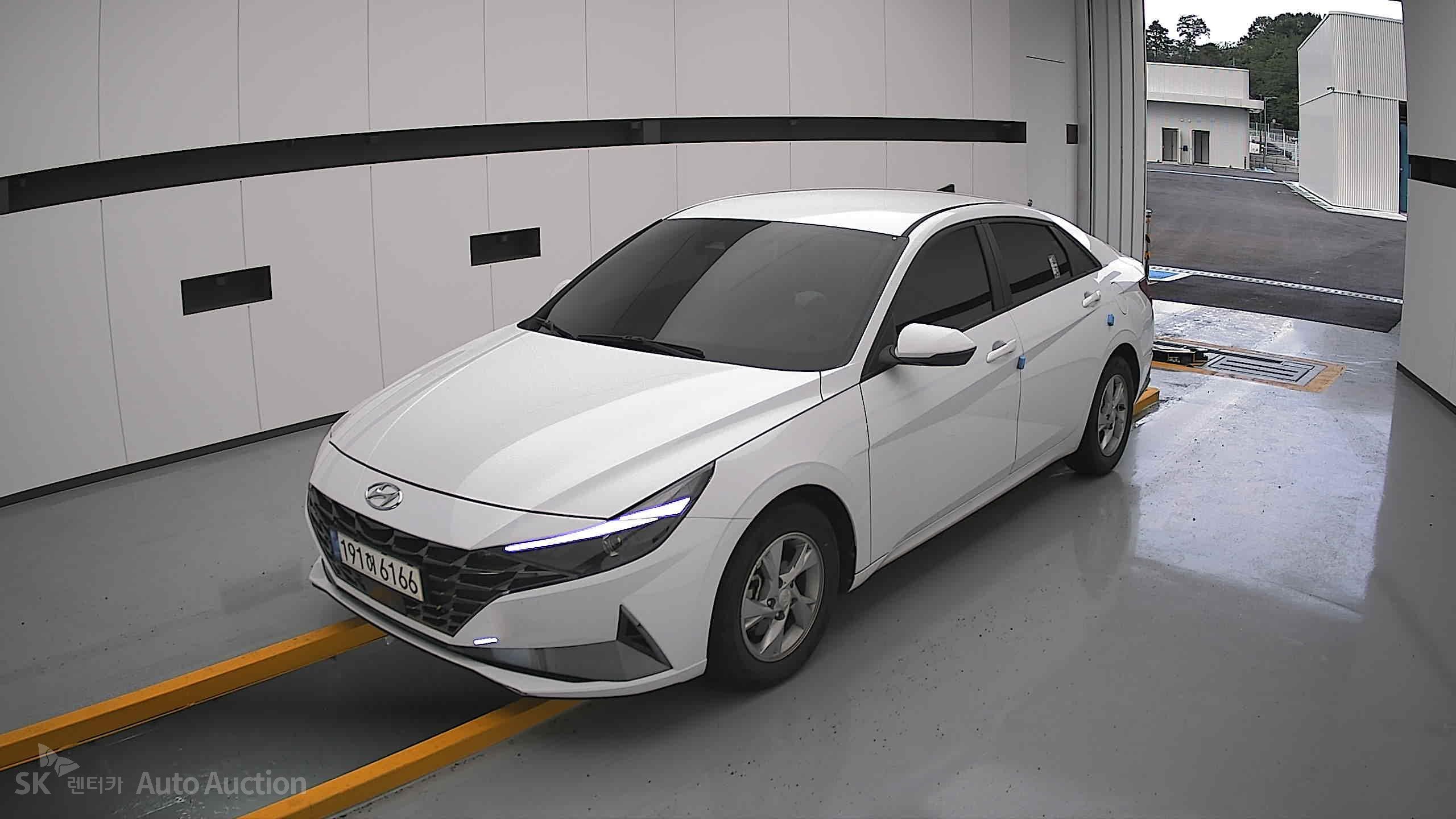 2023 - hyundai avante