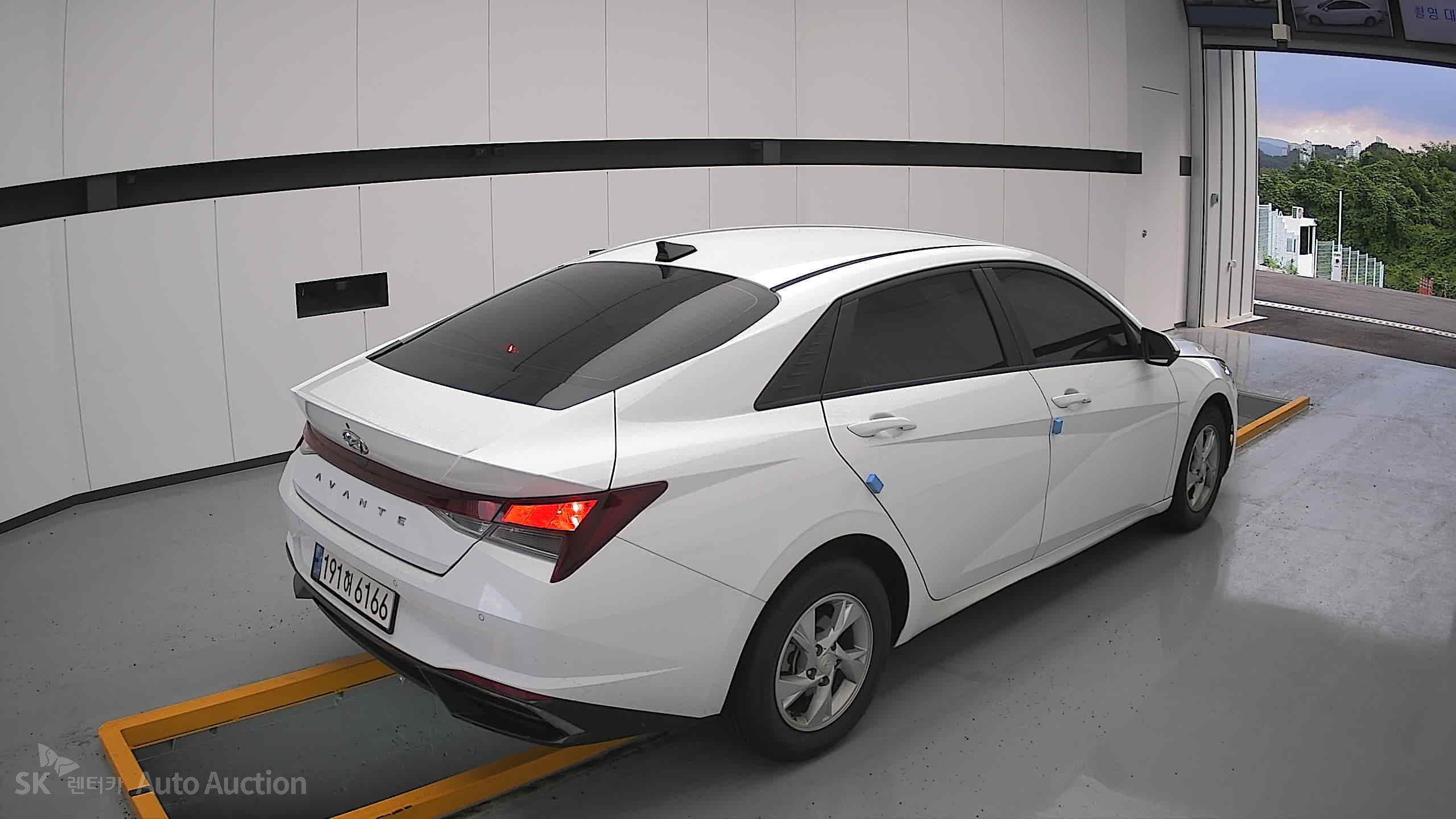 2023 - hyundai avante