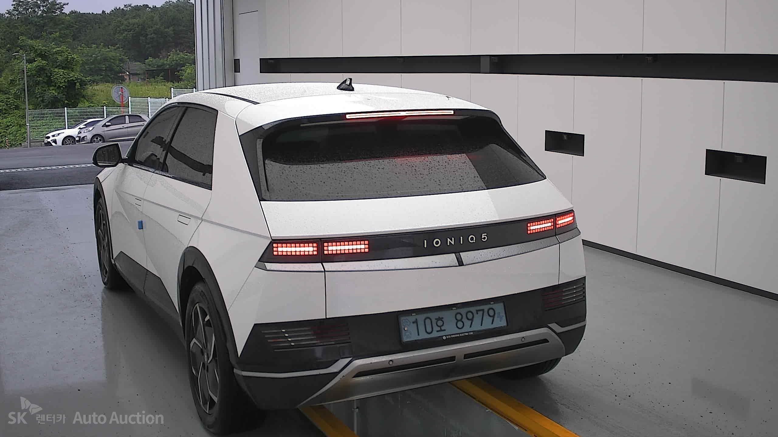 2022 - hyundai ioniq