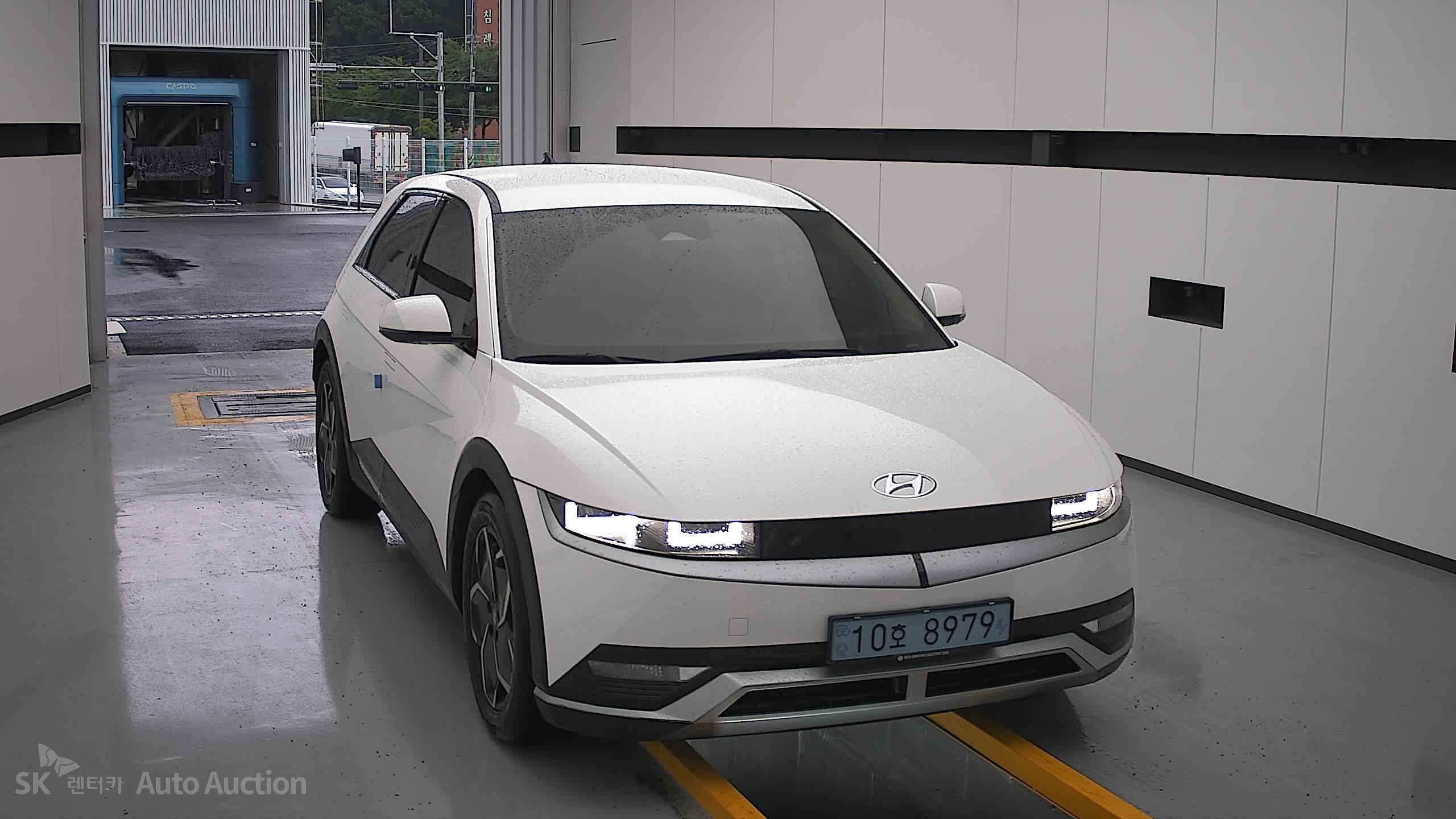 2022 - hyundai ioniq